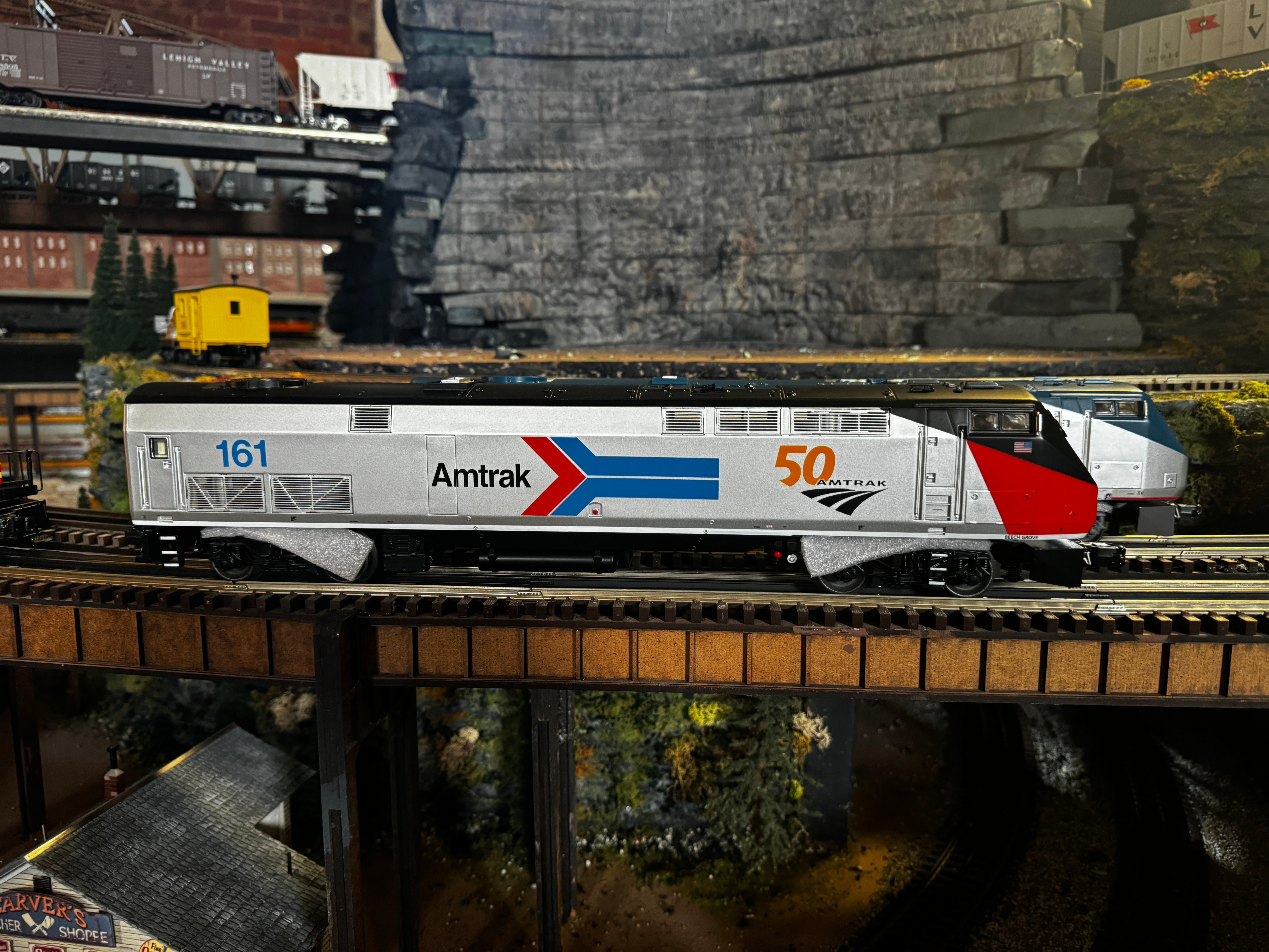Atlas O 30138040 - Premier - P-42 Genesis Diesel Locomotive "Amtrak" Phase I 50th #161