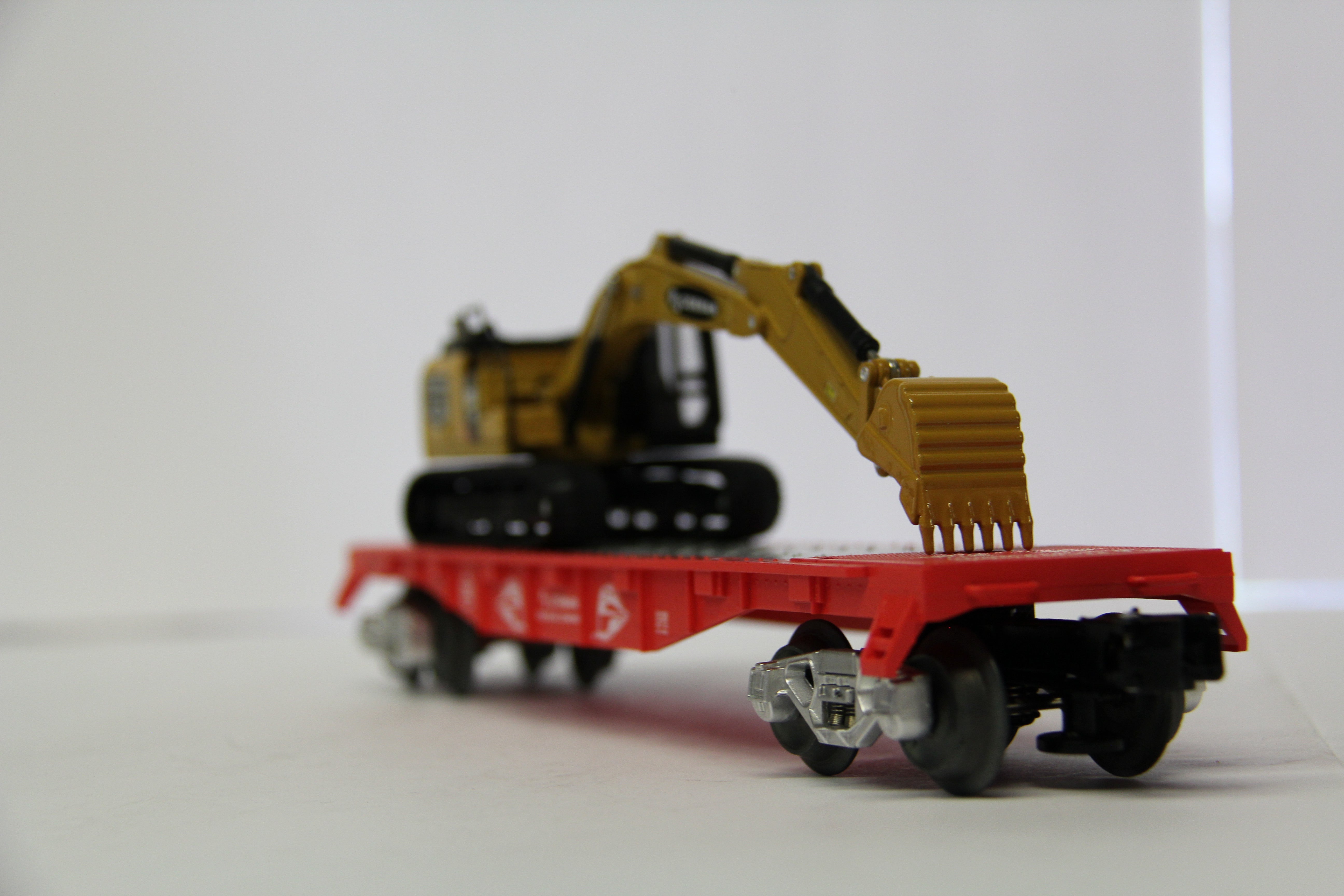 Lionel 2201220 RJ Corman Flatcar w/ Excavator LCCA 2022 Convention Car-Second hand-M6793