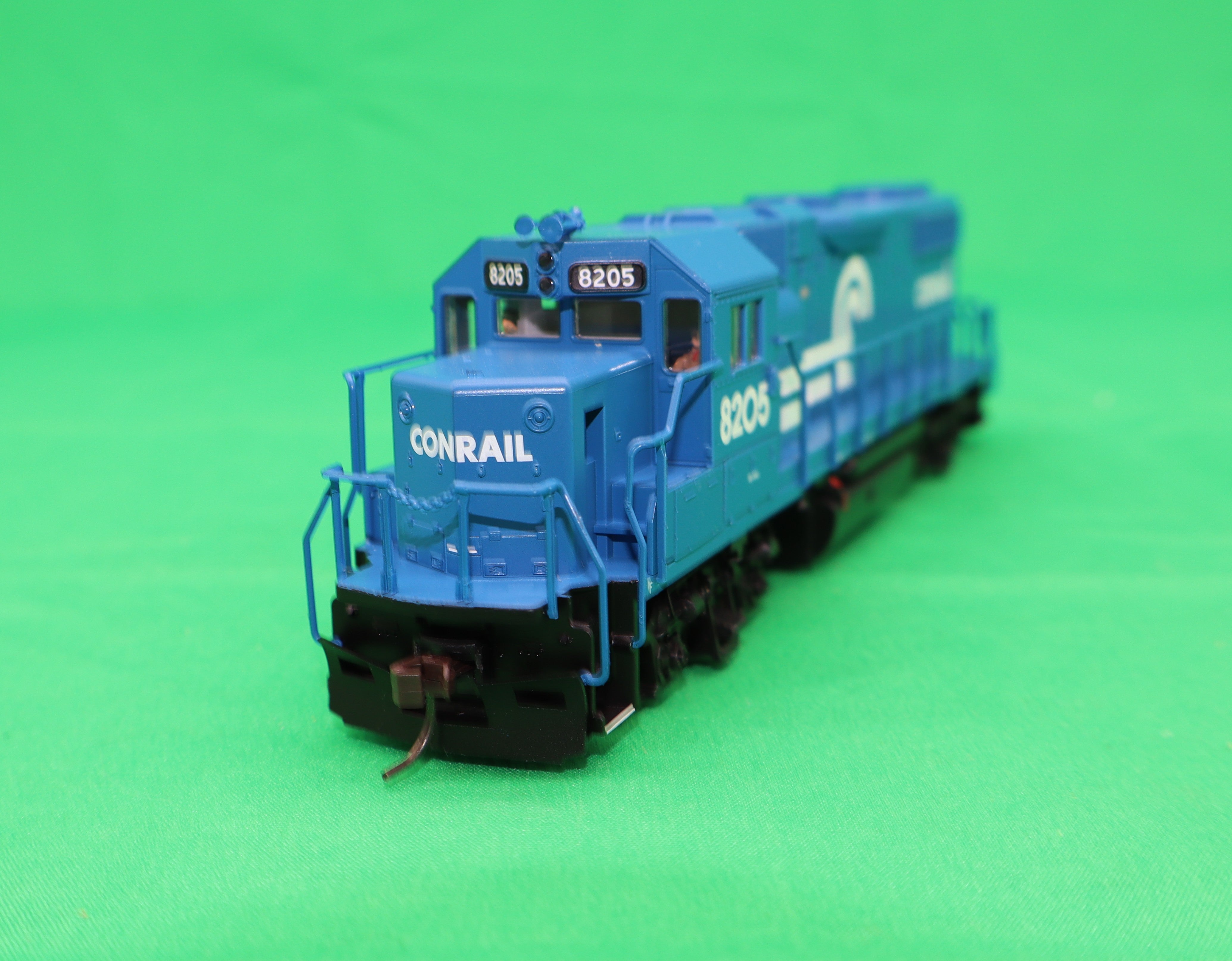Atlas HO 10004581 - Trainman® - Gold Model -  GP38-2 Diesel Locomotive "Conrail" #8205