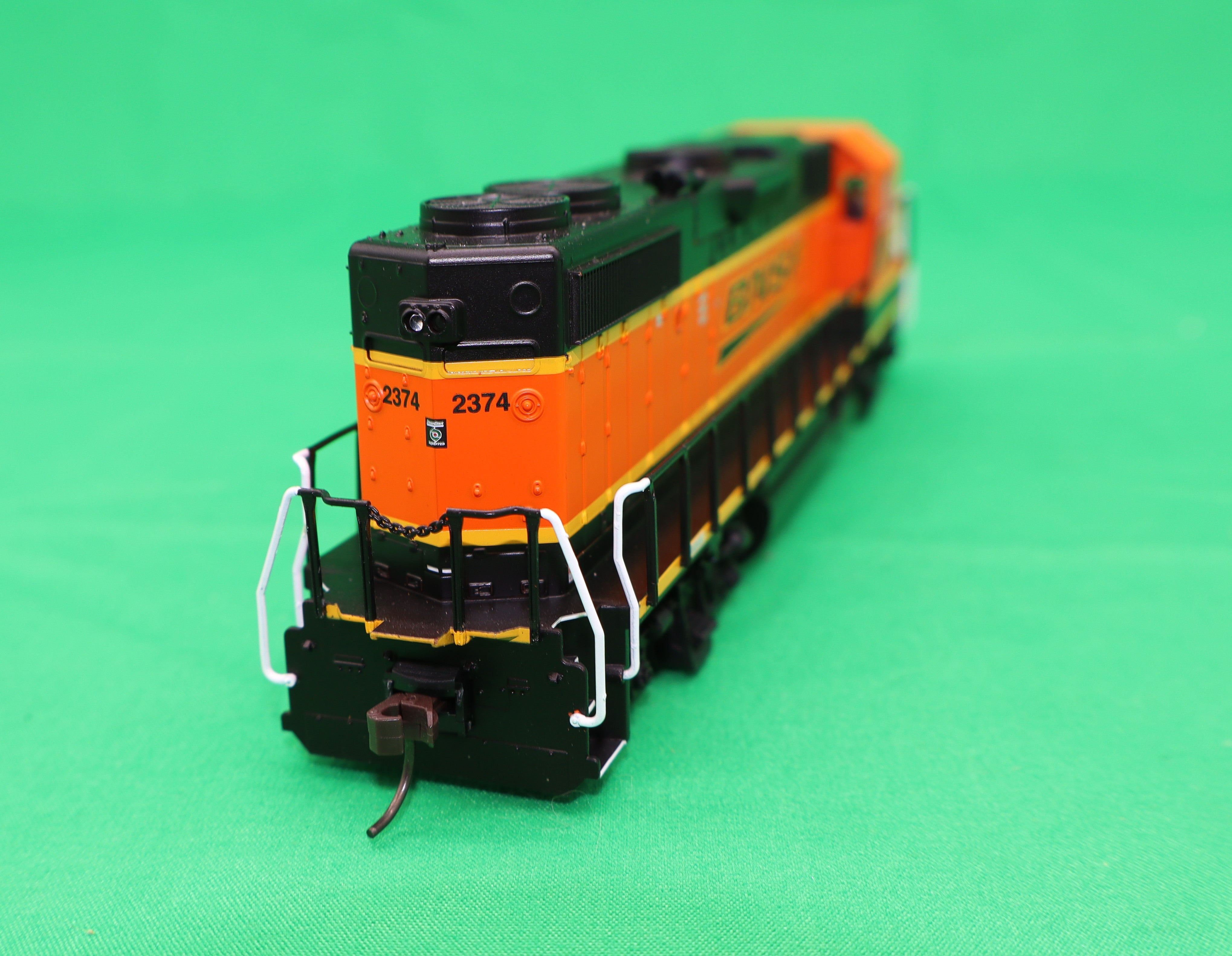 Atlas HO 10004570 - Trainman® - Gold Model -  GP38-2 Diesel Locomotive "BNSF" #2374 (H4)