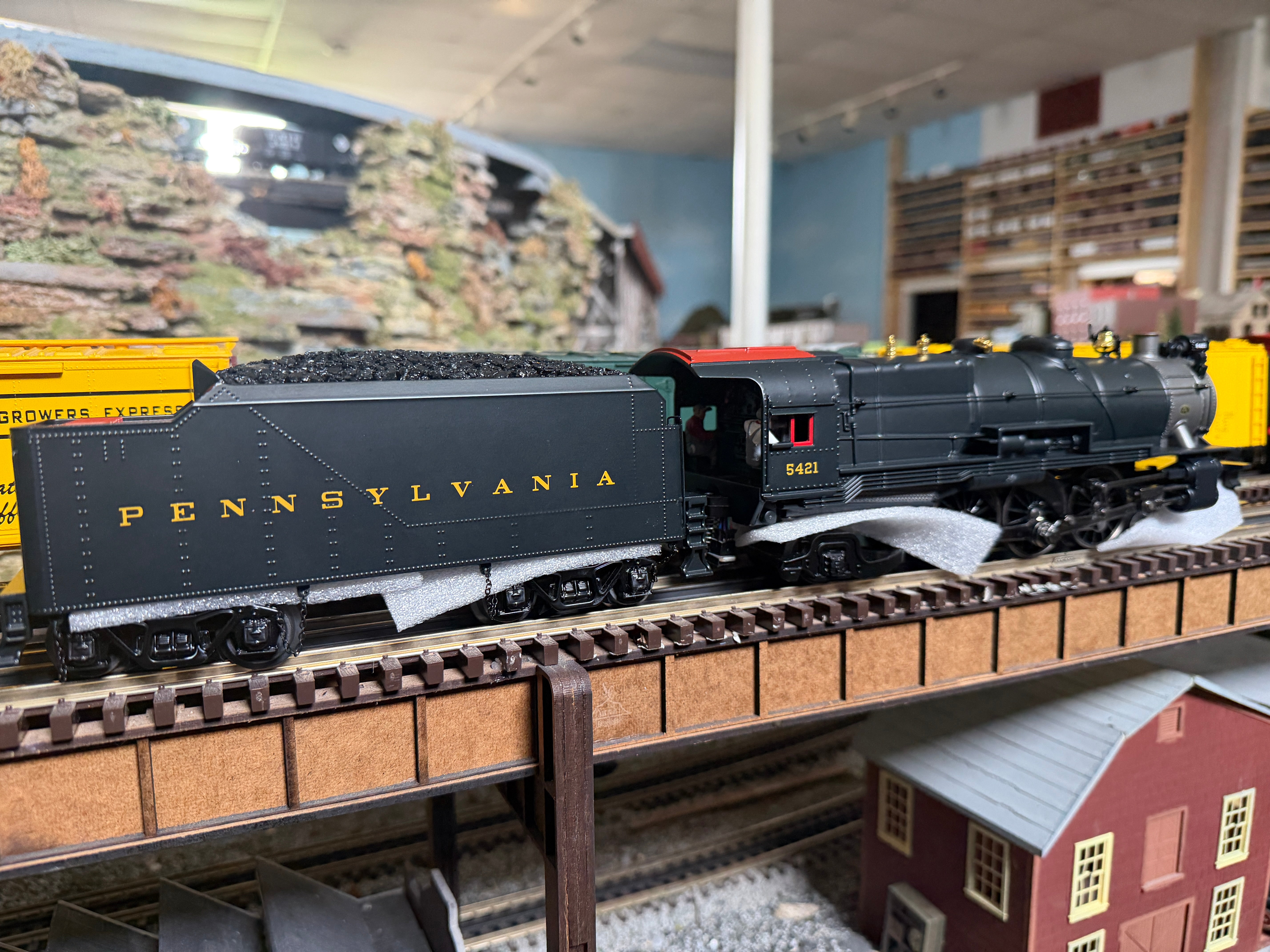 MTH 30-1900-1 - RailKing - 4-6-2 Imperial K-4s Pacific Steam Engine "Pennsylvania" #5421 w/ PS3