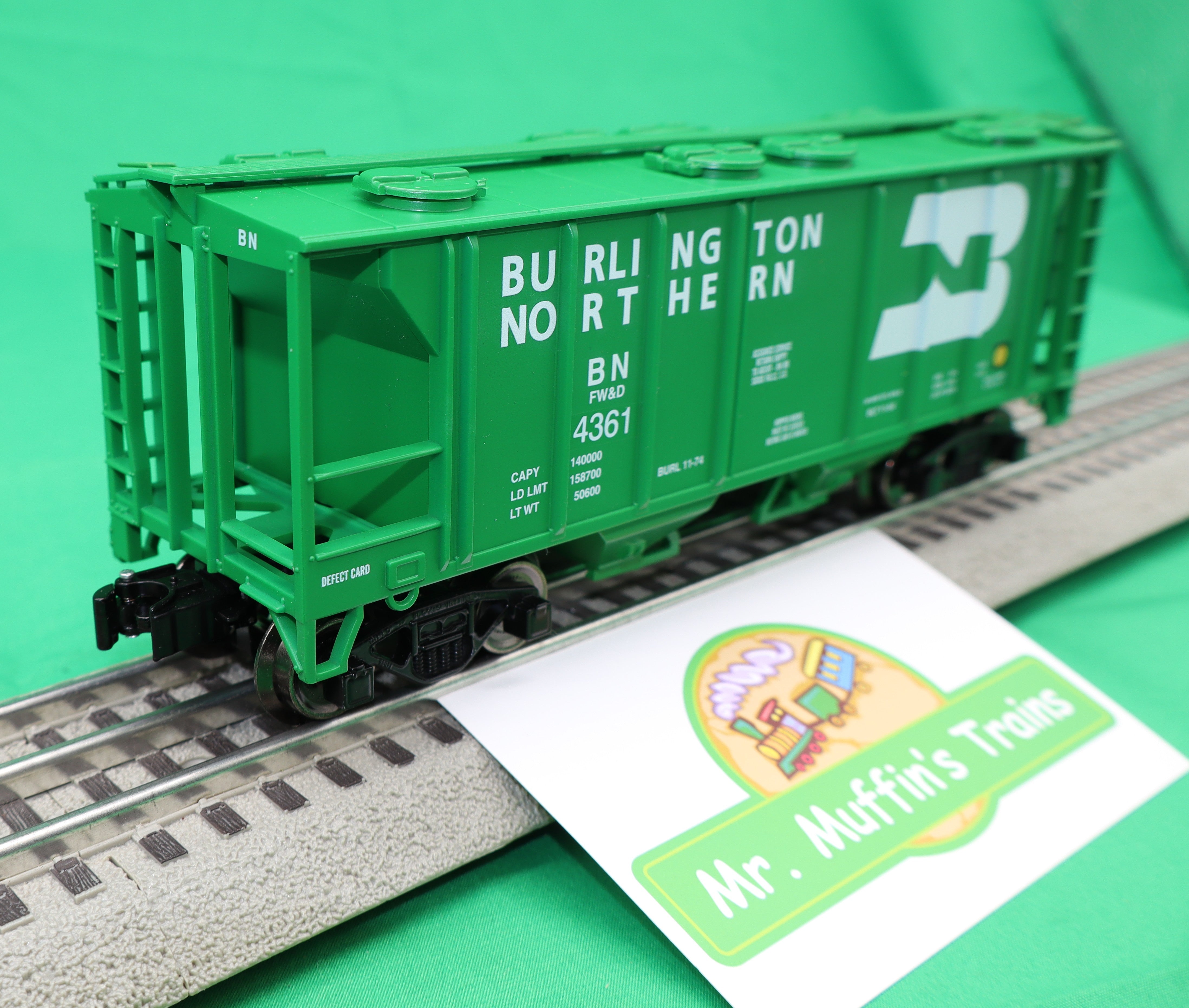 Ready Made Trains RMT-86328 - 2-Bay Covered Hopper Car "Burlington Northern"