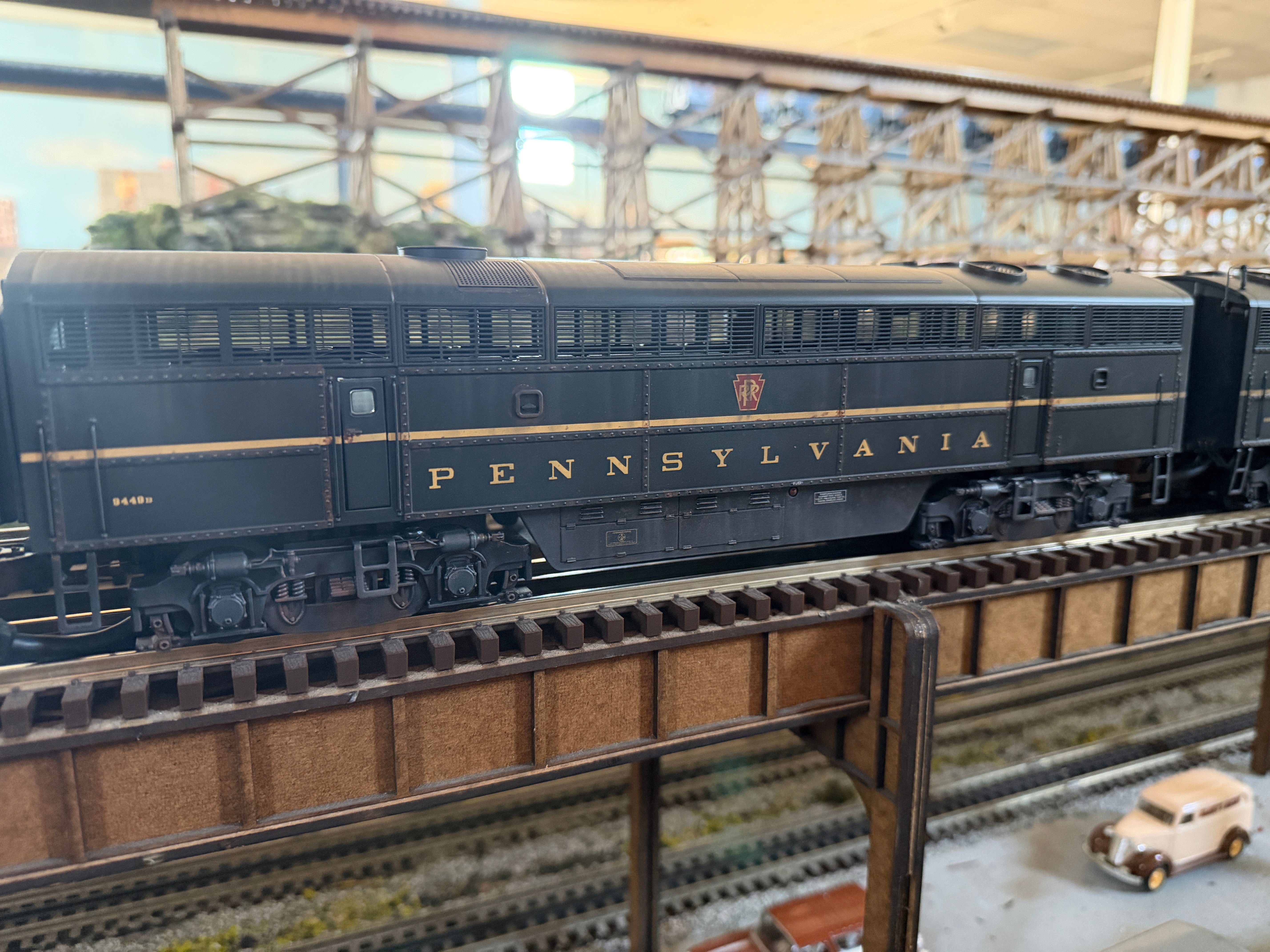 MTH 20-2637-1 - MTH Pennsylvania O Scale Premier C-Liner ABA Diesel Engine Set w. PS2 - Custom Weathered by Harry Hieke