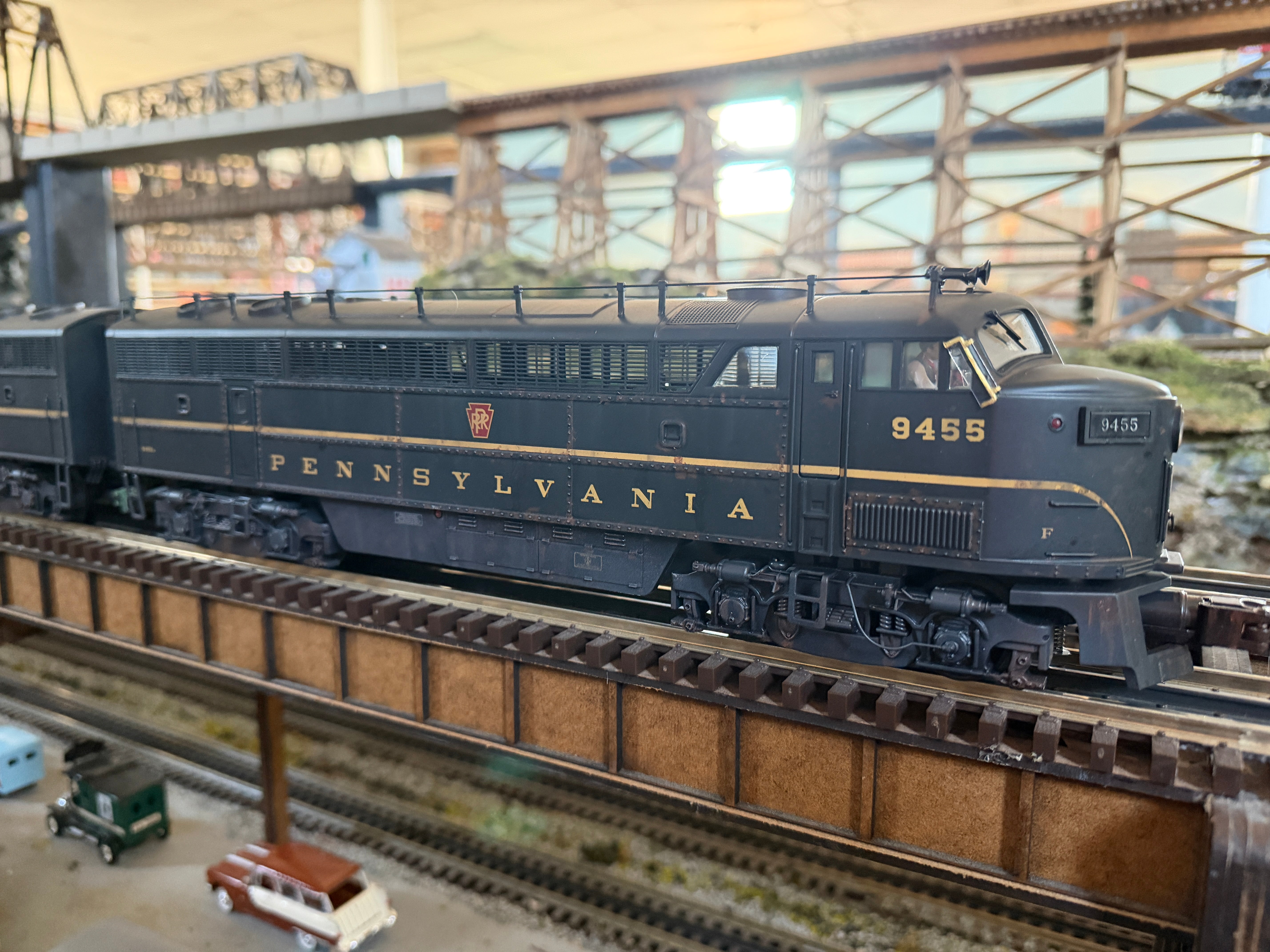 MTH 20-2637-1 - MTH Pennsylvania O Scale Premier C-Liner ABA Diesel Engine Set w. PS2 - Custom Weathered by Harry Hieke