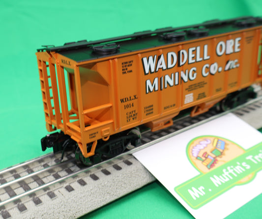 Ready Made Trains RMT-86386 - 2-Bay Covered Hopper Car "Waddell Ore Mining Co."