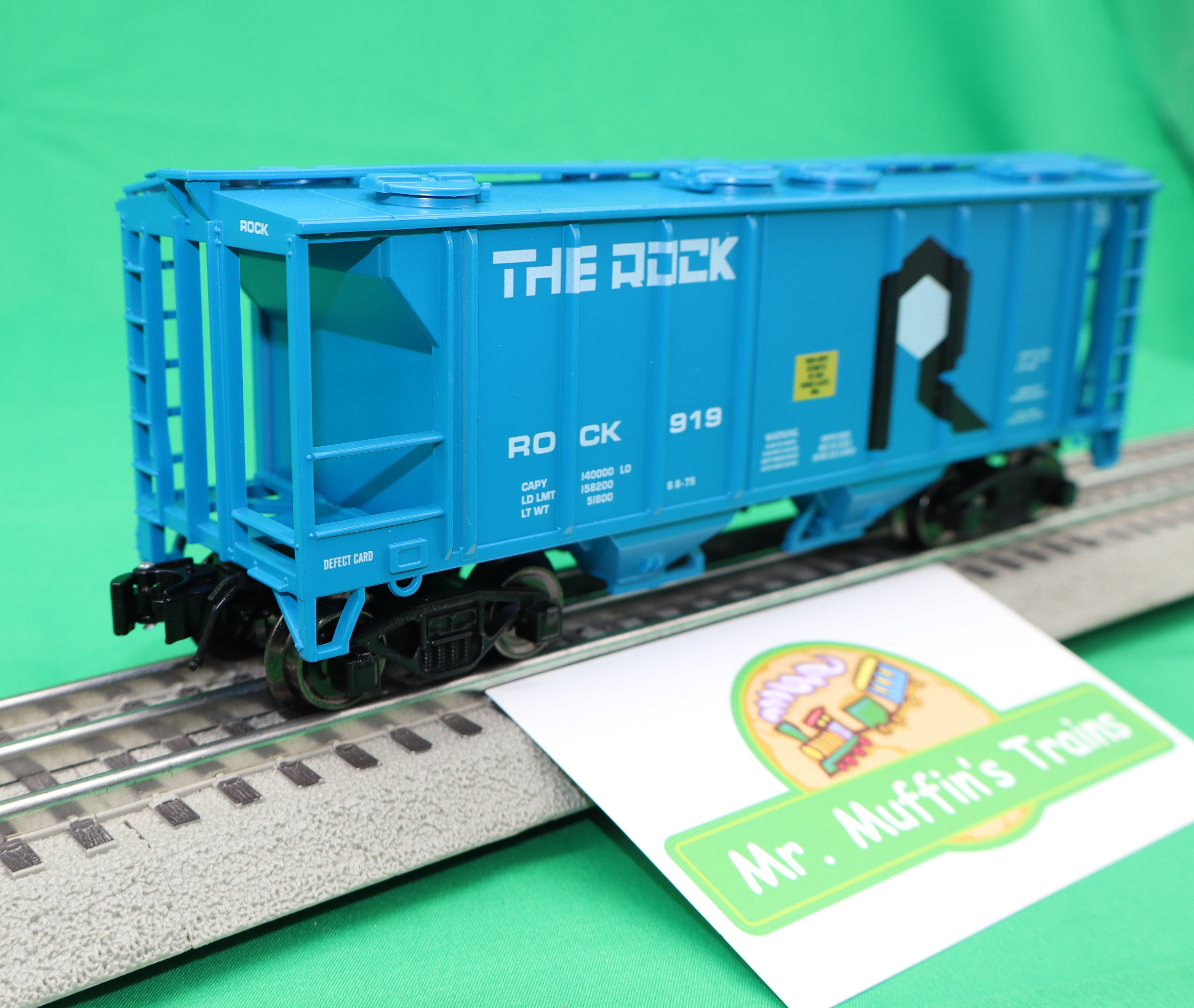 Ready Made Trains RMT-86340 - 2-Bay Covered Hopper Car "Rock Island" (The Rock)