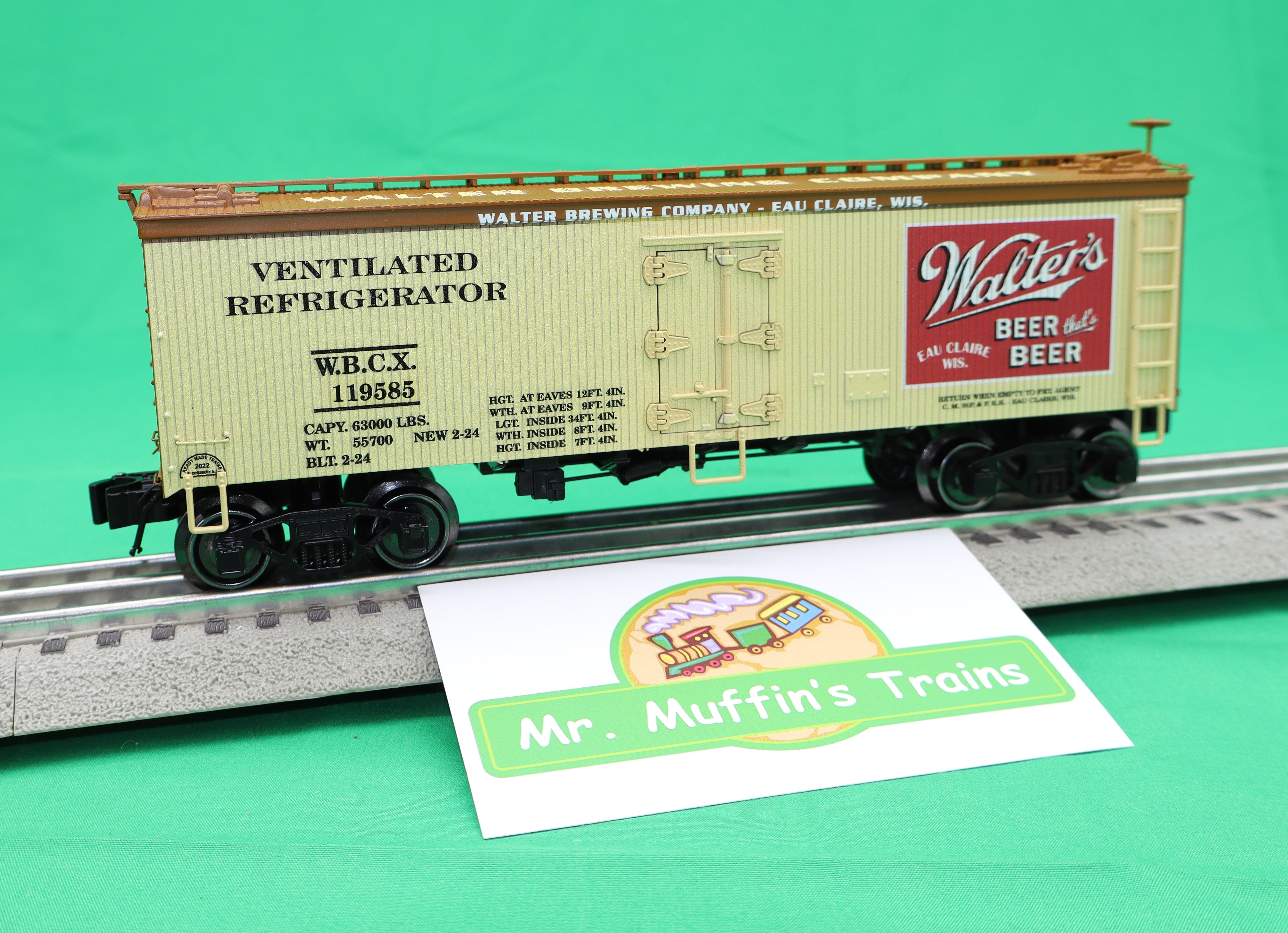 Ready Made Trains RMT-86192 - 36' Woodside Reefer Car "Walter's Brewing Company" - MrMuffin'sTrains