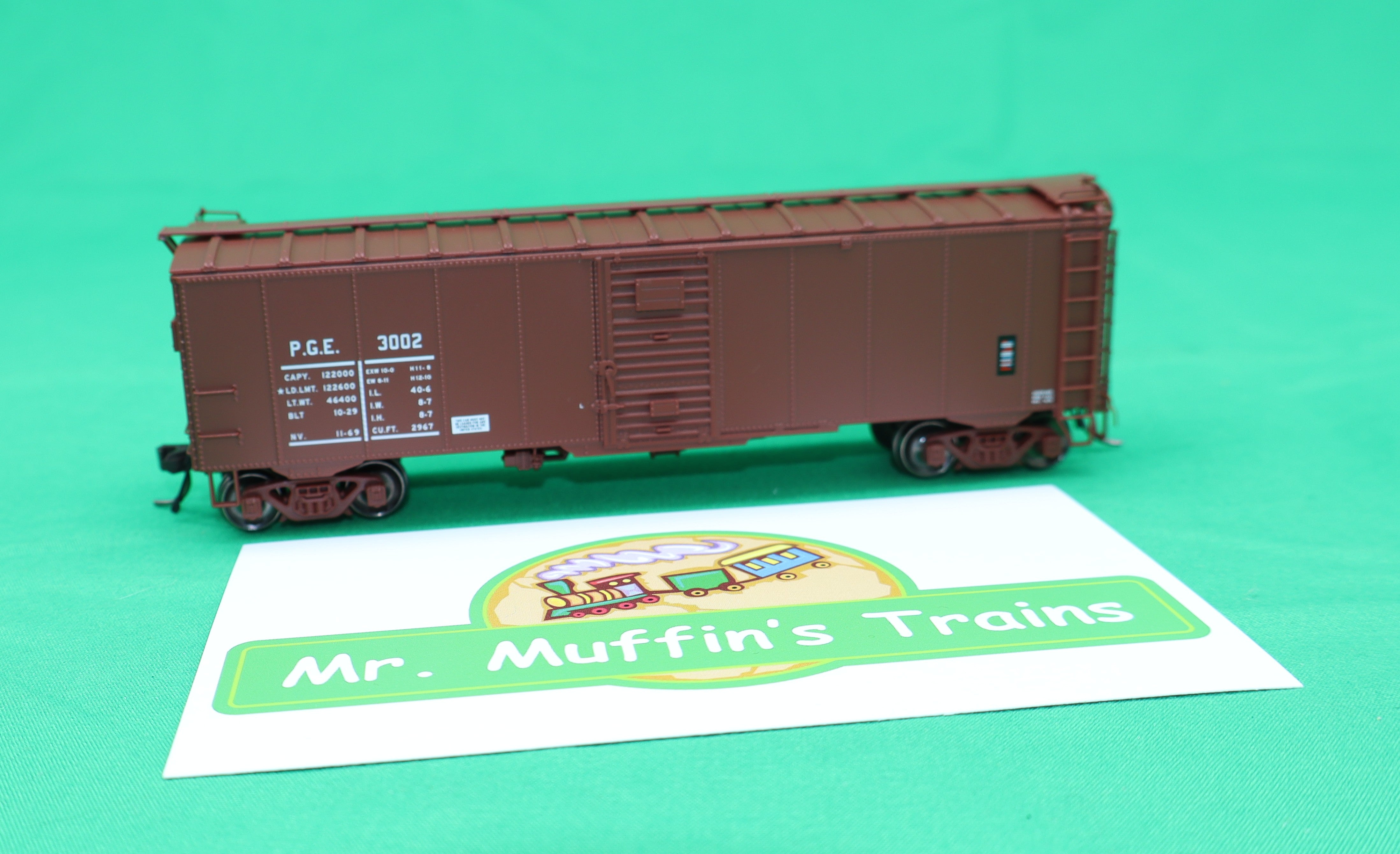 Atlas HO 20007906 - Master - Minibox Box Car "Pacific Great Eastern" #3025
