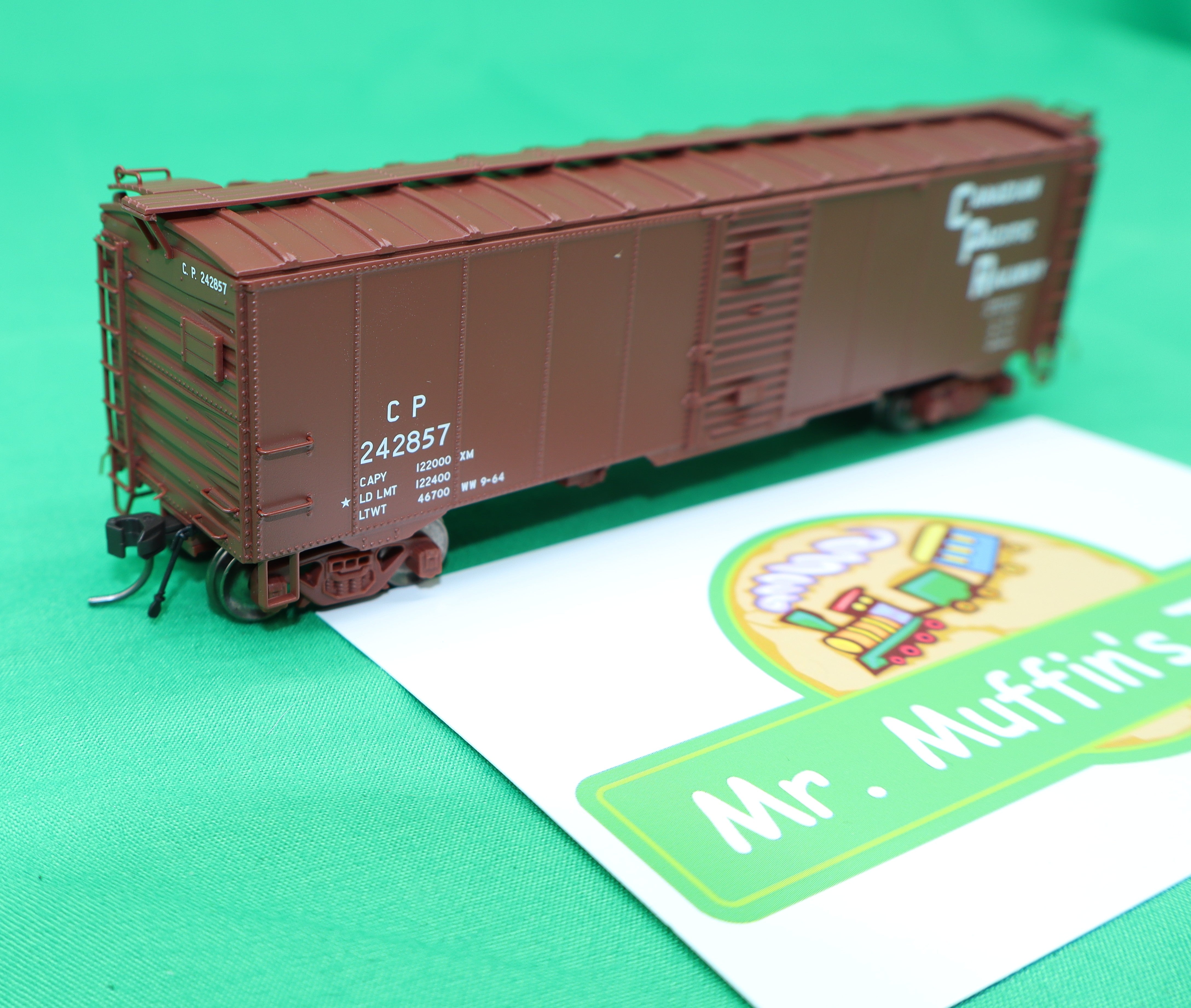 Atlas HO 20007898 - Master - Minibox Box Car "Canadian Pacific" #242857 (Stepped)
