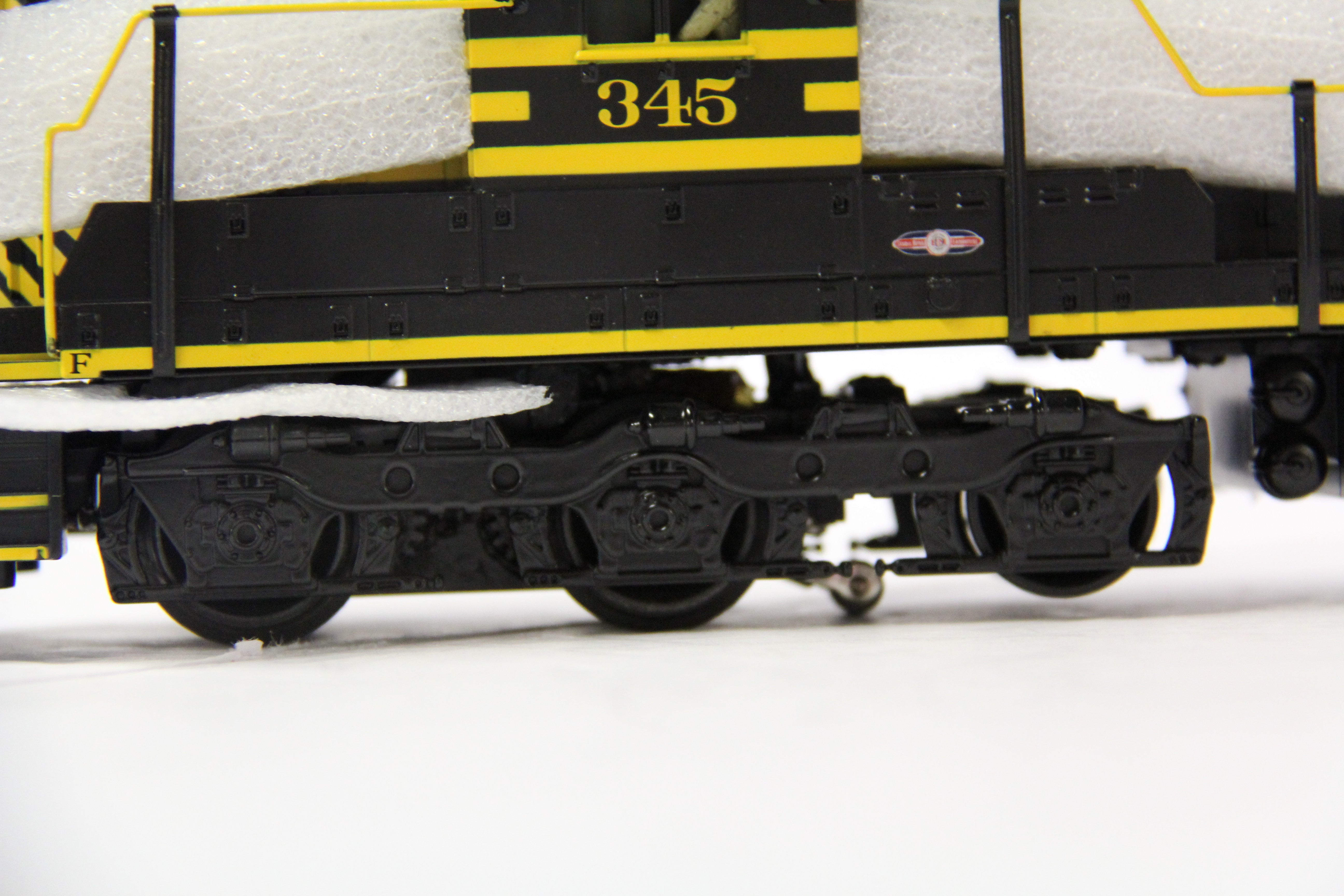 Rail King 30-20446-1 Nickel Plate Road SD-9 Diesel Engine-Second hand-M6762