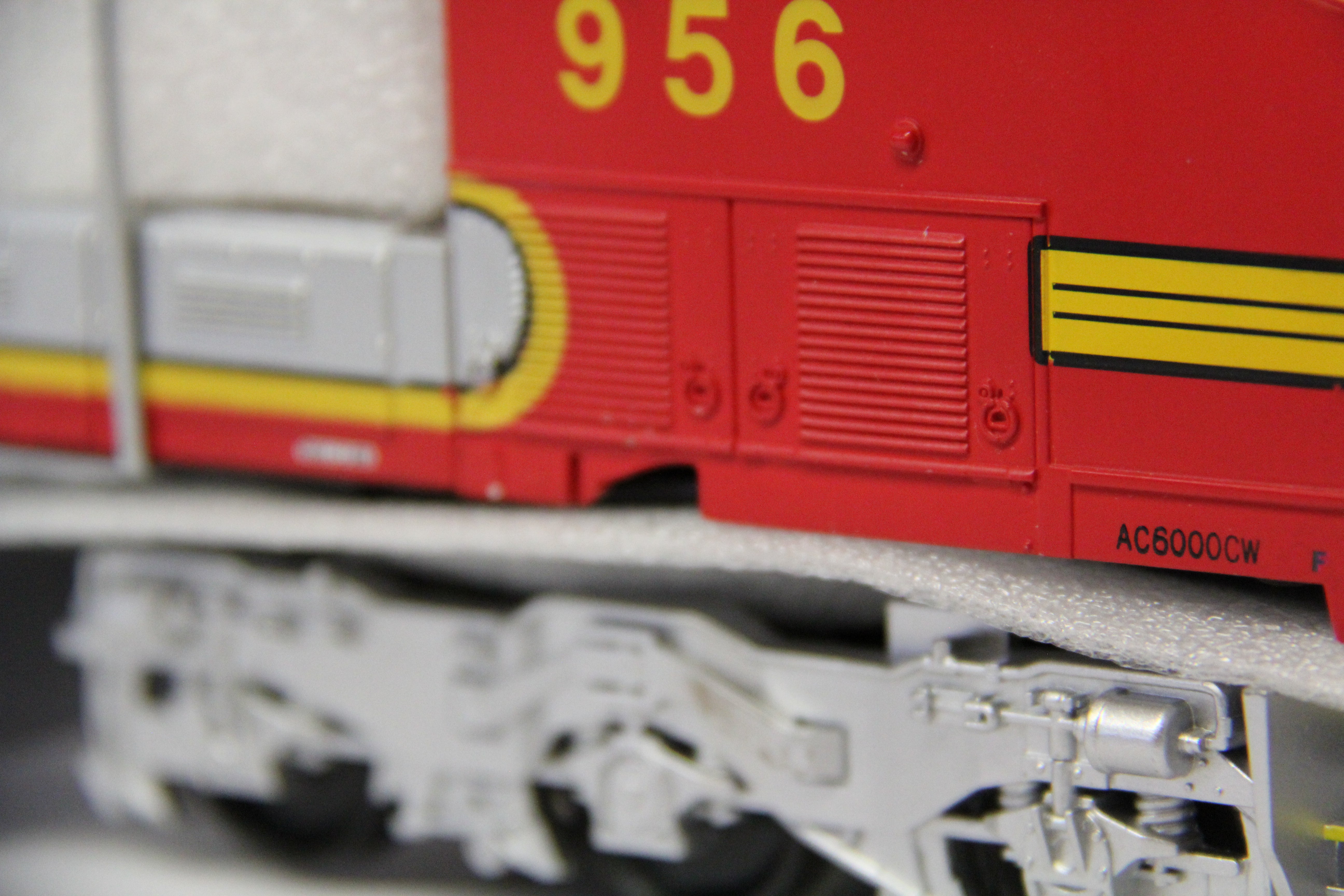 MTH 20-2265-1 BNSF AC6000 Diesel Engine #956-Second hand-M6619
