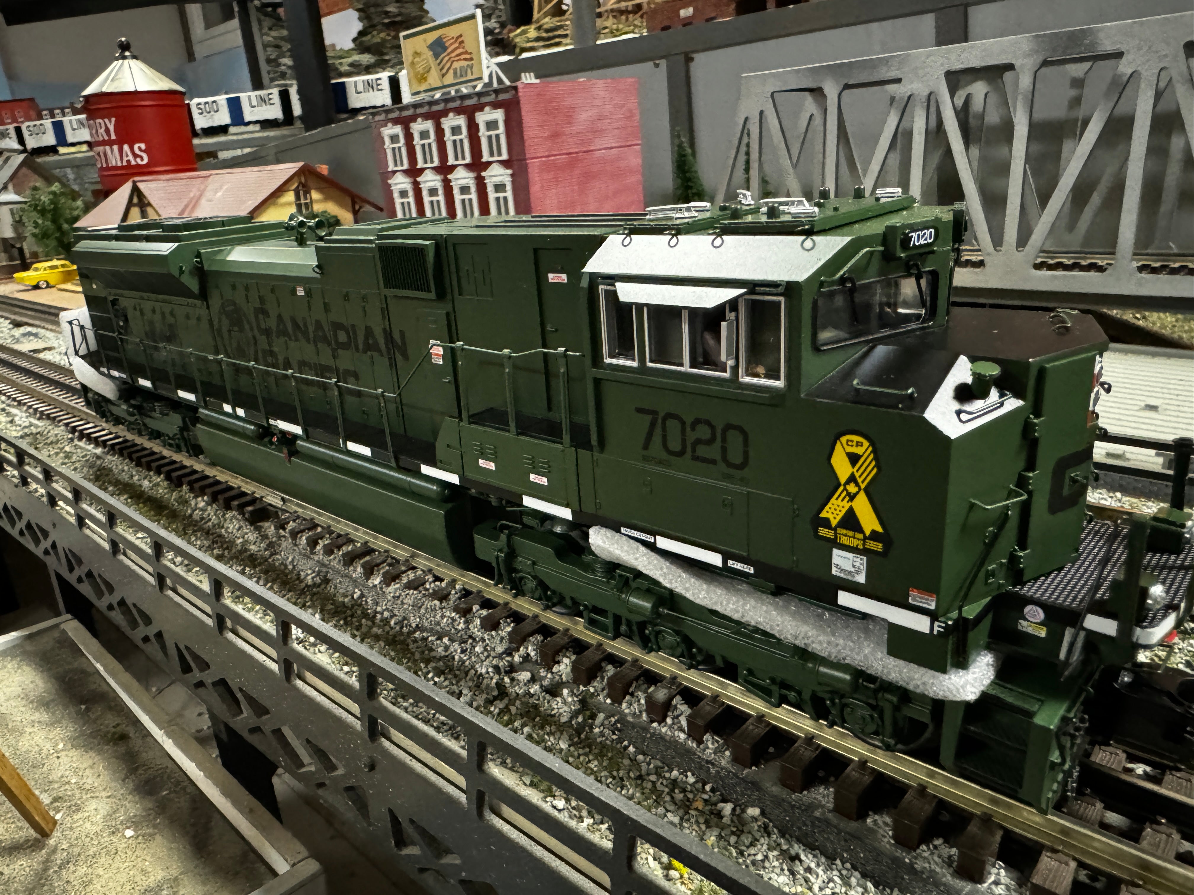 Atlas O 30138143 - Premier - SD70ACe Diesel Locomotive "Canadian Pacific" #7020 w/ PS3