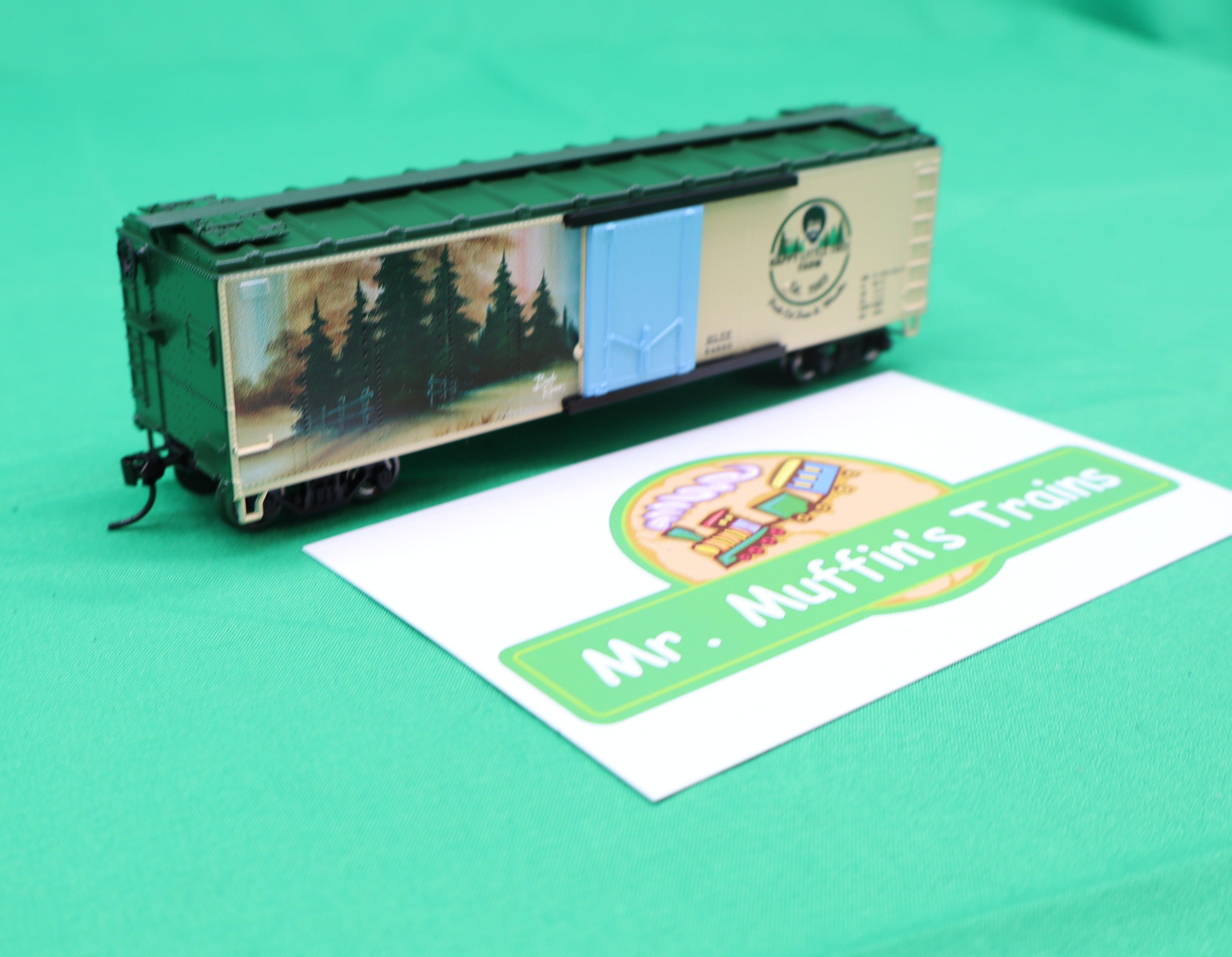 Lionel HO 2554550 -Bob Ross - Reefer "Happy Little Tree Farm"