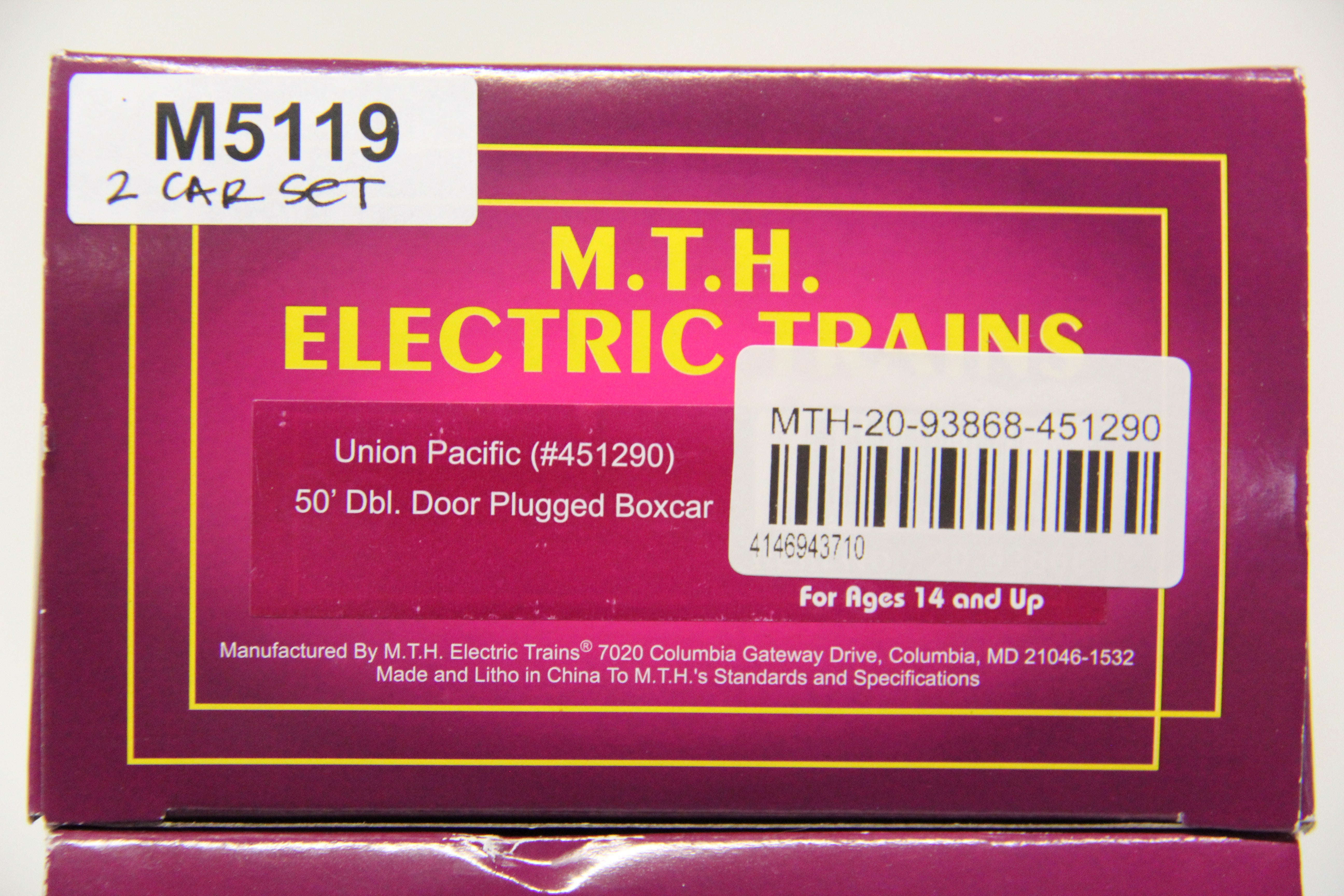 MTH 20-93868 Union Pacific 50 Dbl. Door Plugged Boxcar-2 SET-Second hand-M5119