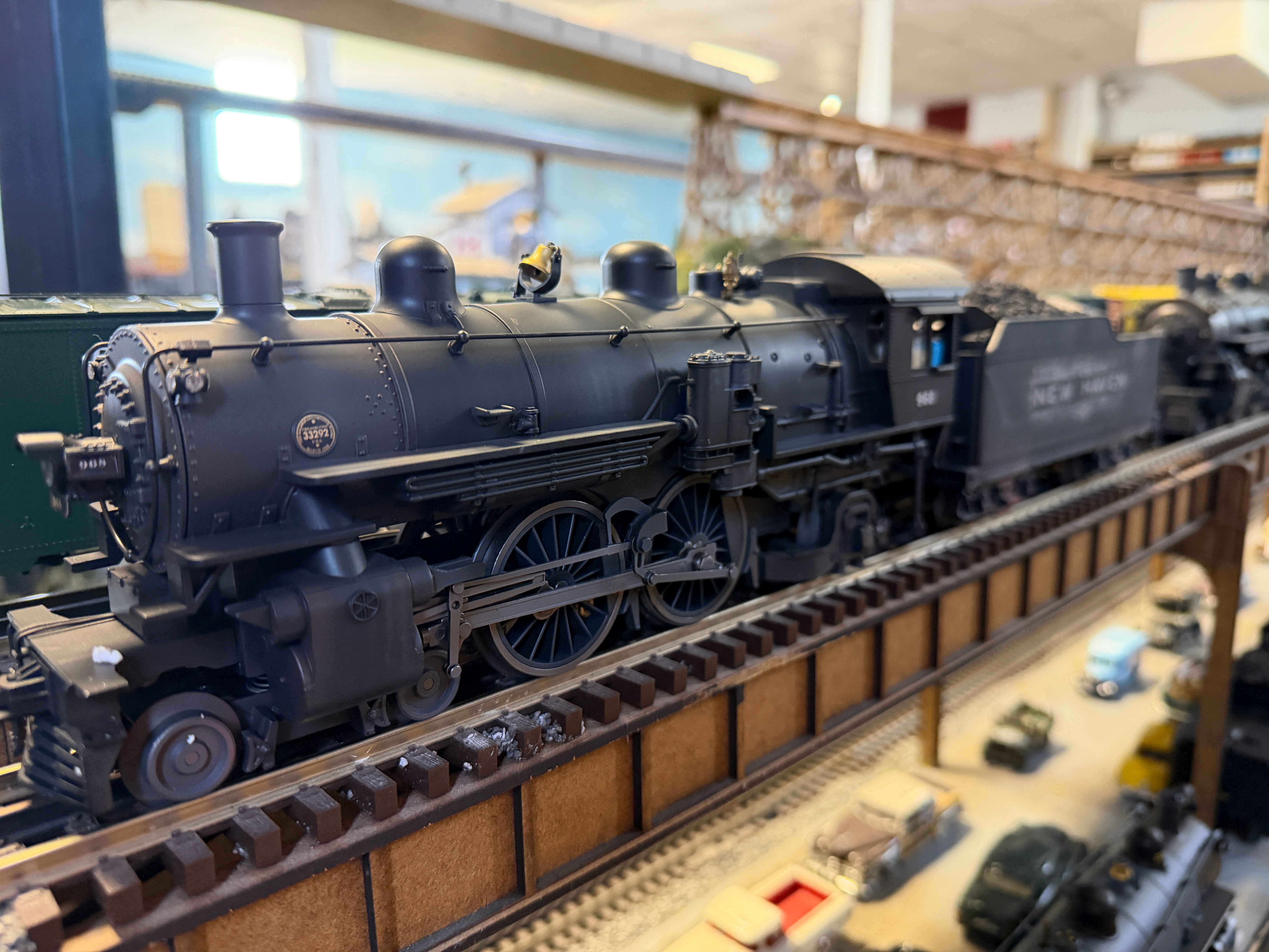 Lionel 2531900NH  - Legacy - A6 Atlantic Steam Locomotive "New Haven" #968 - Custom by Harry Hieke