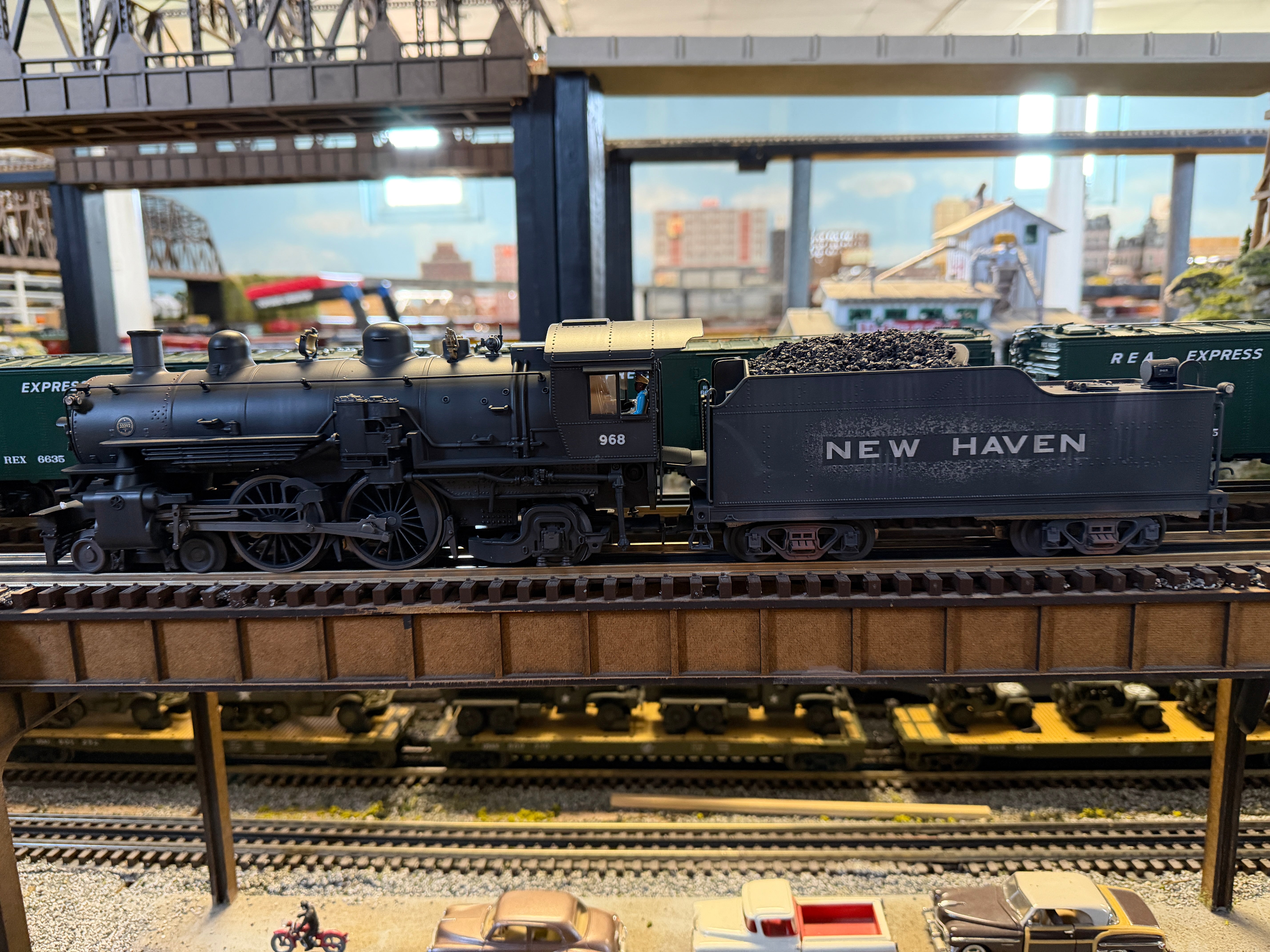 Lionel 2531900NH  - Legacy - A6 Atlantic Steam Locomotive "New Haven" #968 - Custom by Harry Hieke