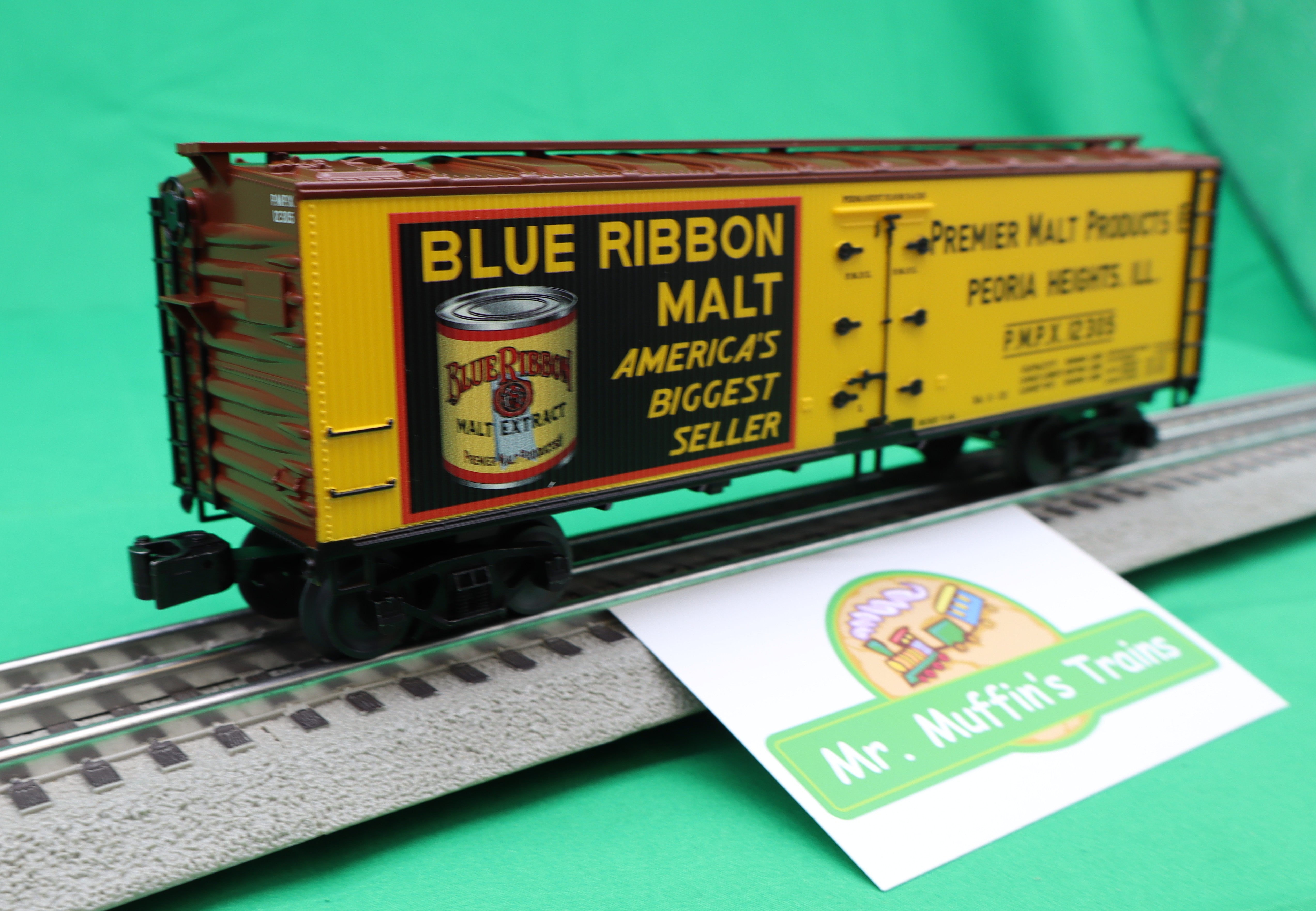 Lionel 2642062 - Woodside Reefer Car "Premier Malt" #12305