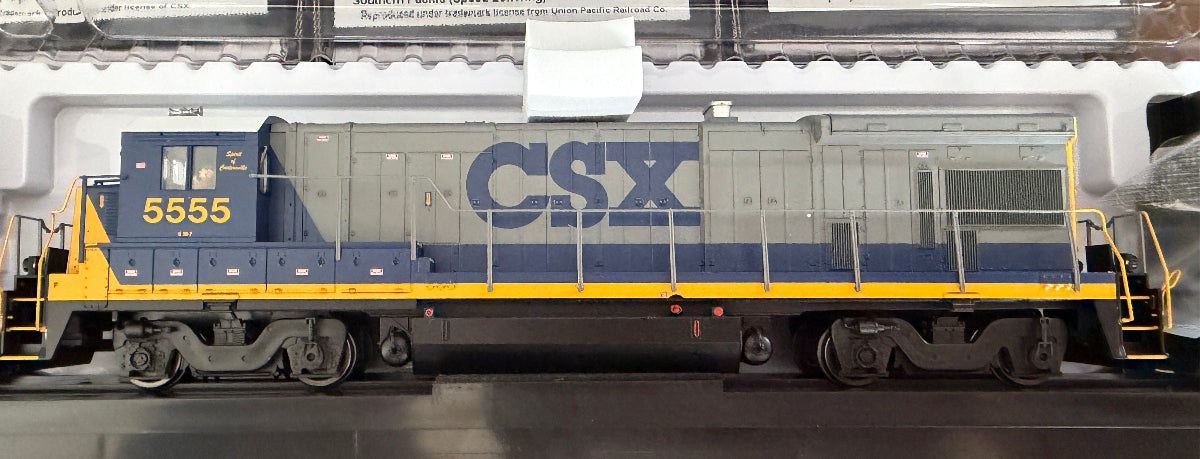 Atlas HO 10 004 721 - Master - Gold Model - B23/30-7 Diesel Locomotive "CSX" #5555 w/ ESU Sound (Spirit of Greenville)