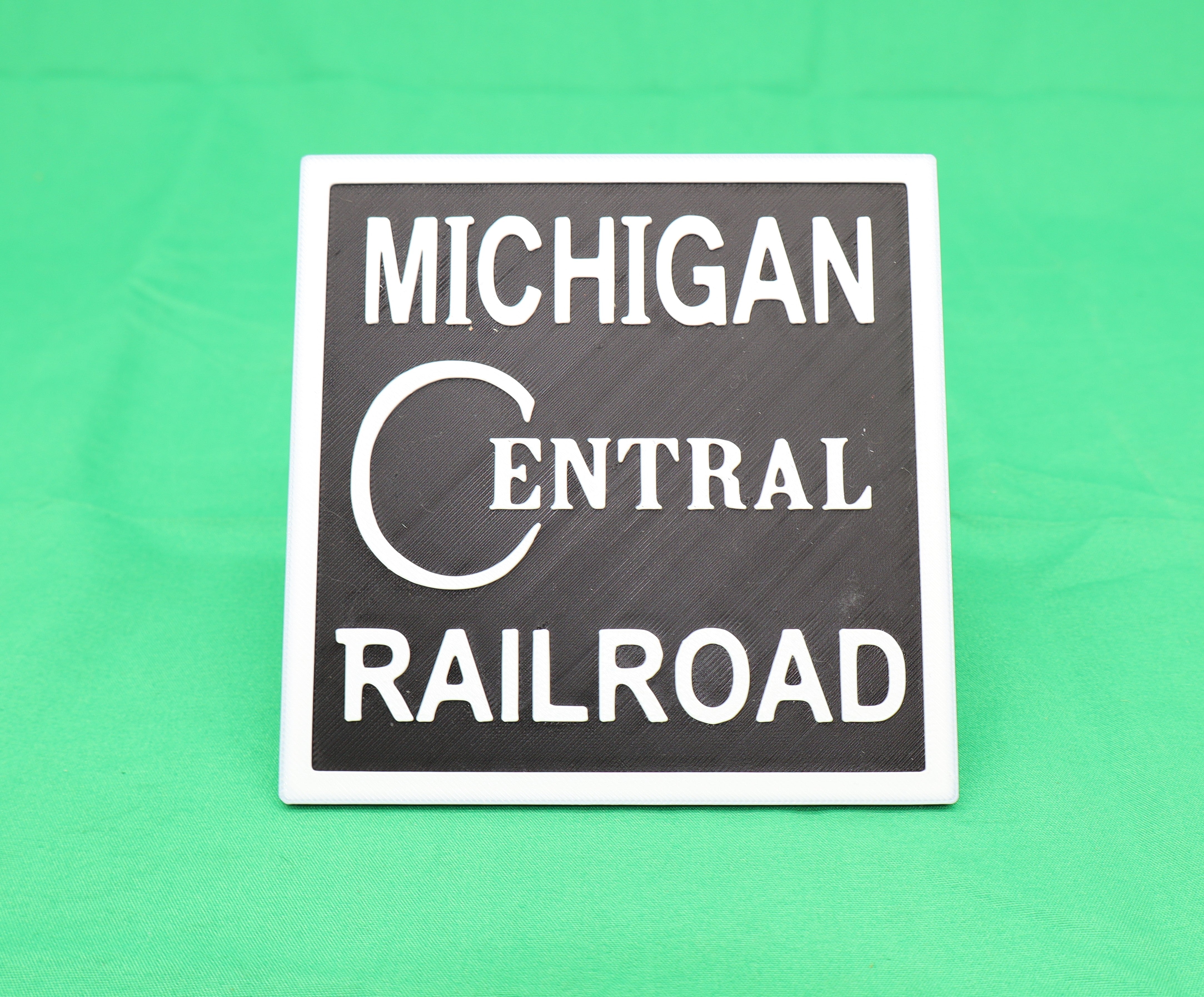 Trackside 3D #39 - 3D Printed Railroad Signs "Michigan Central"