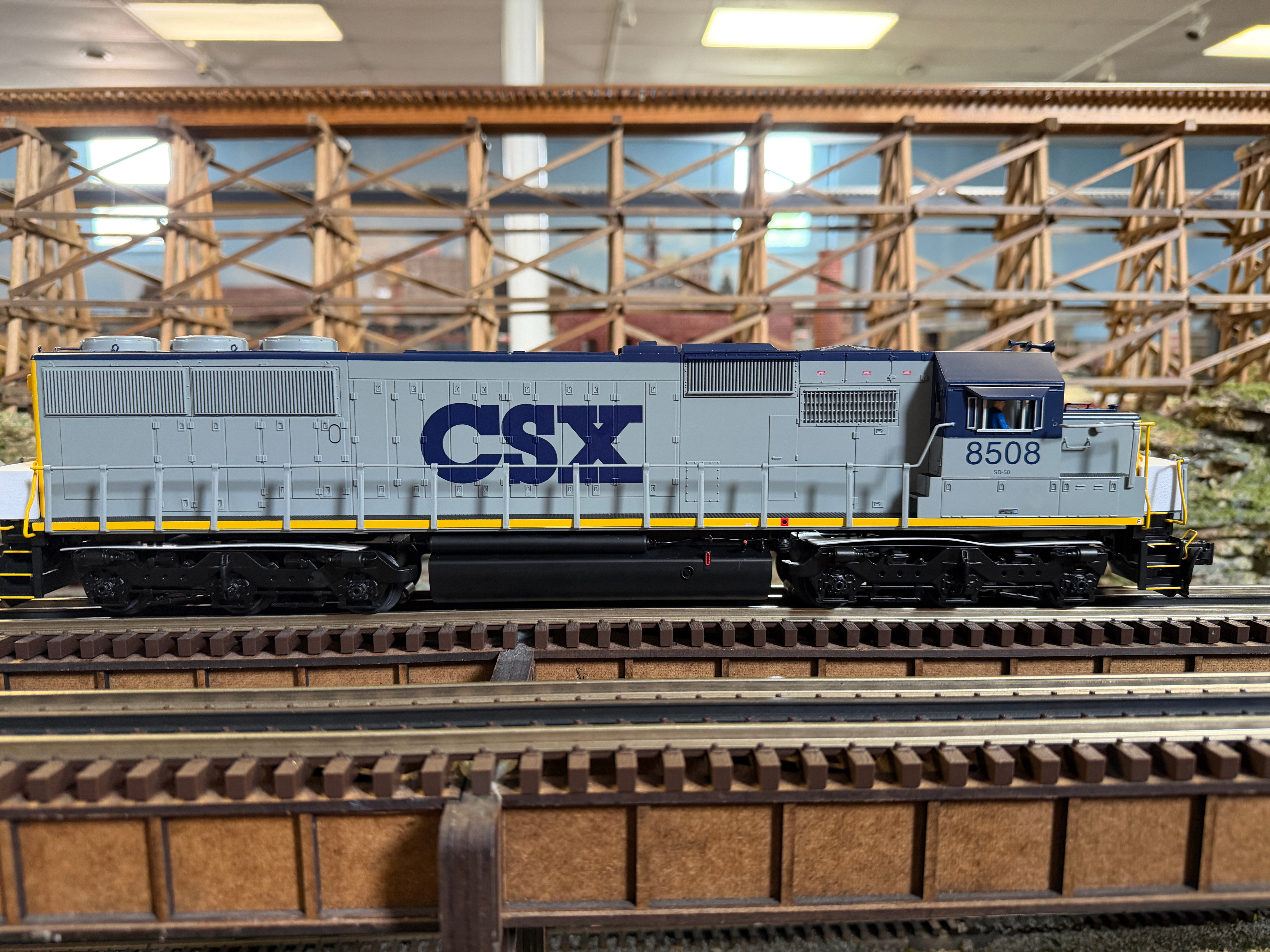 Lionel 2633081 - Legacy - SD50 Diesel Locomotive "CSX" #8508