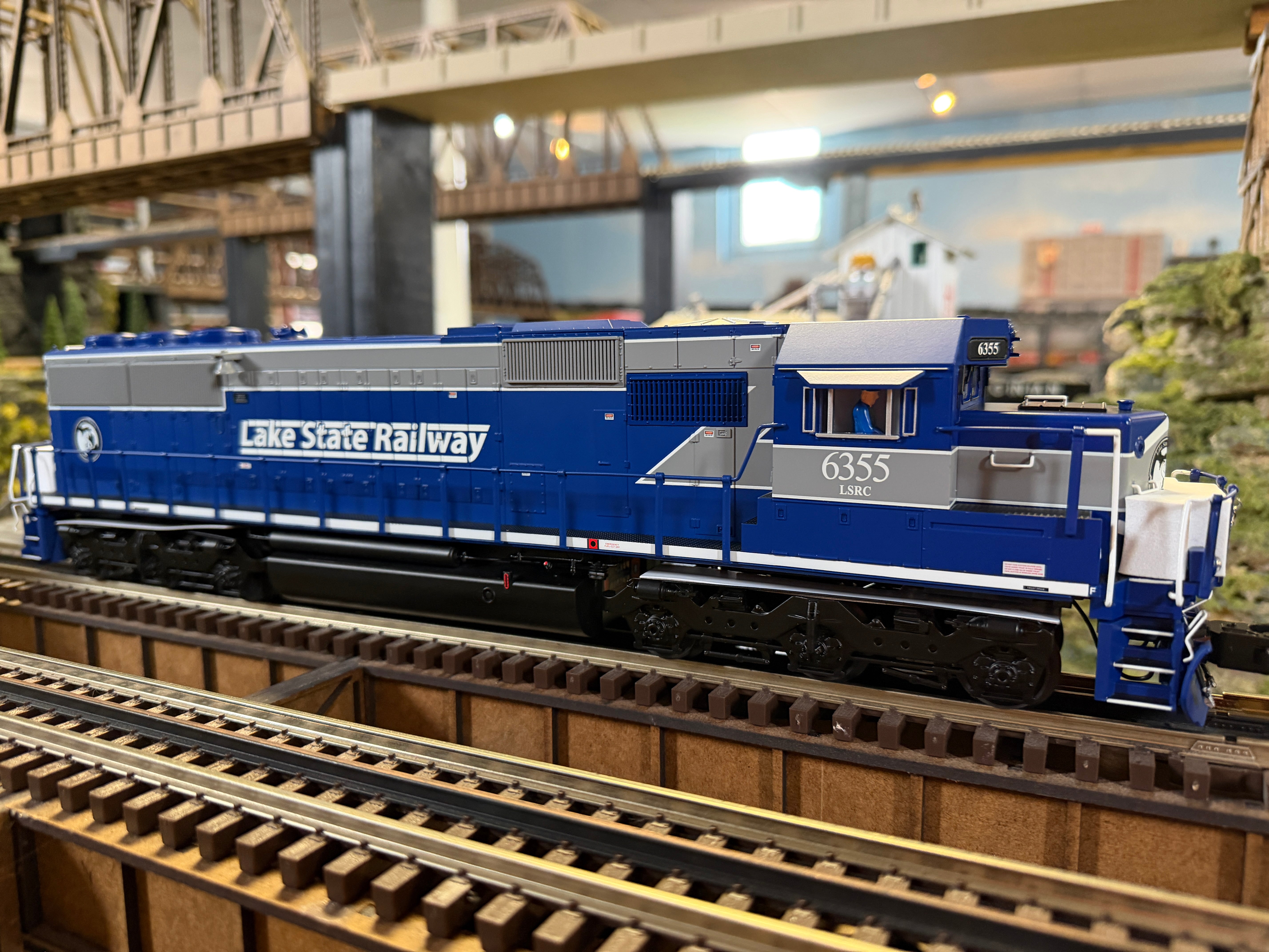 Lionel 2633111 - Legacy - SD50 Diesel Locomotive "Lake State Railway" #6355