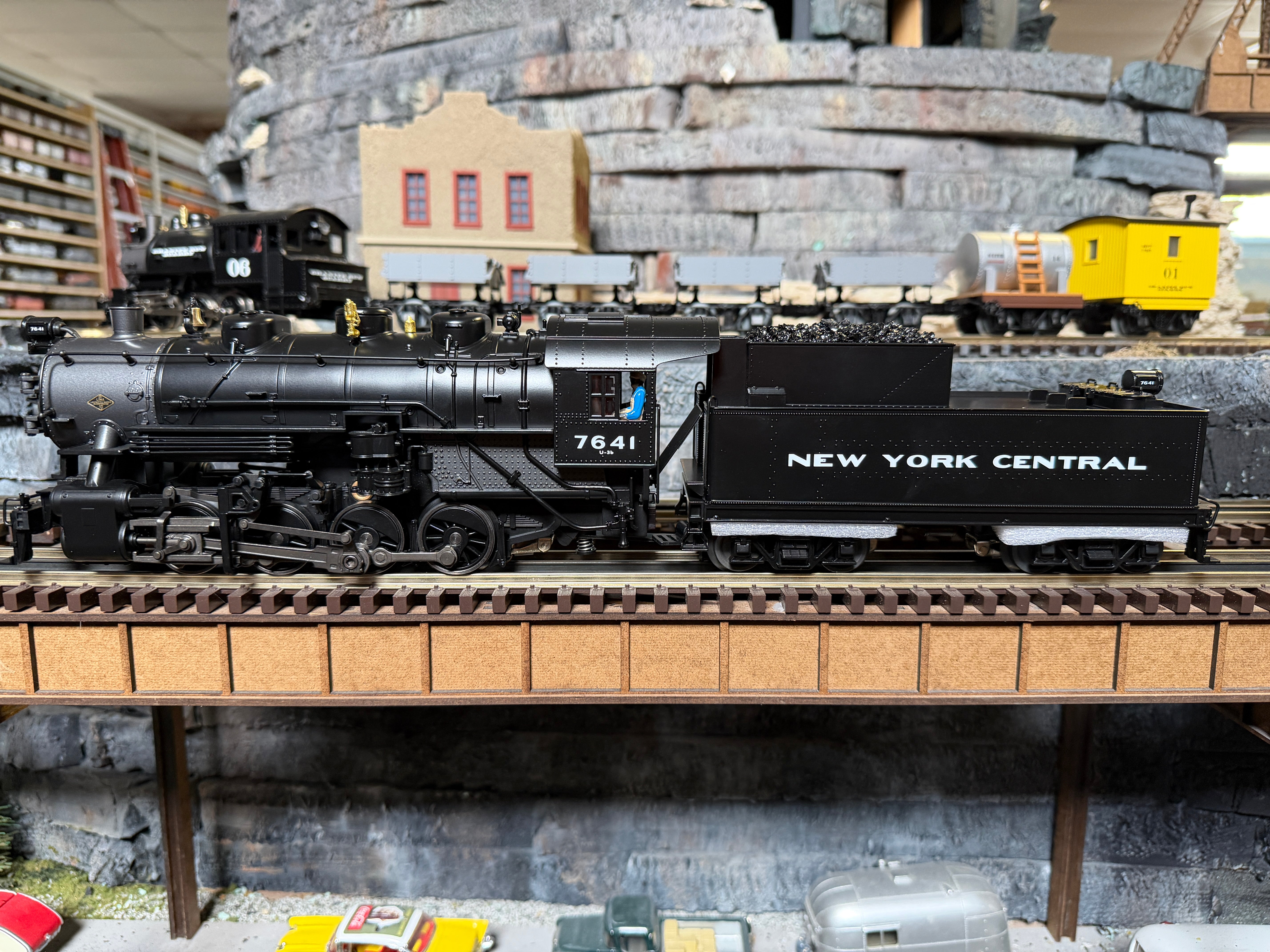 Lionel 2631210 - Legacy 0-8-0 Steam Locomotive "New York Central" #7641