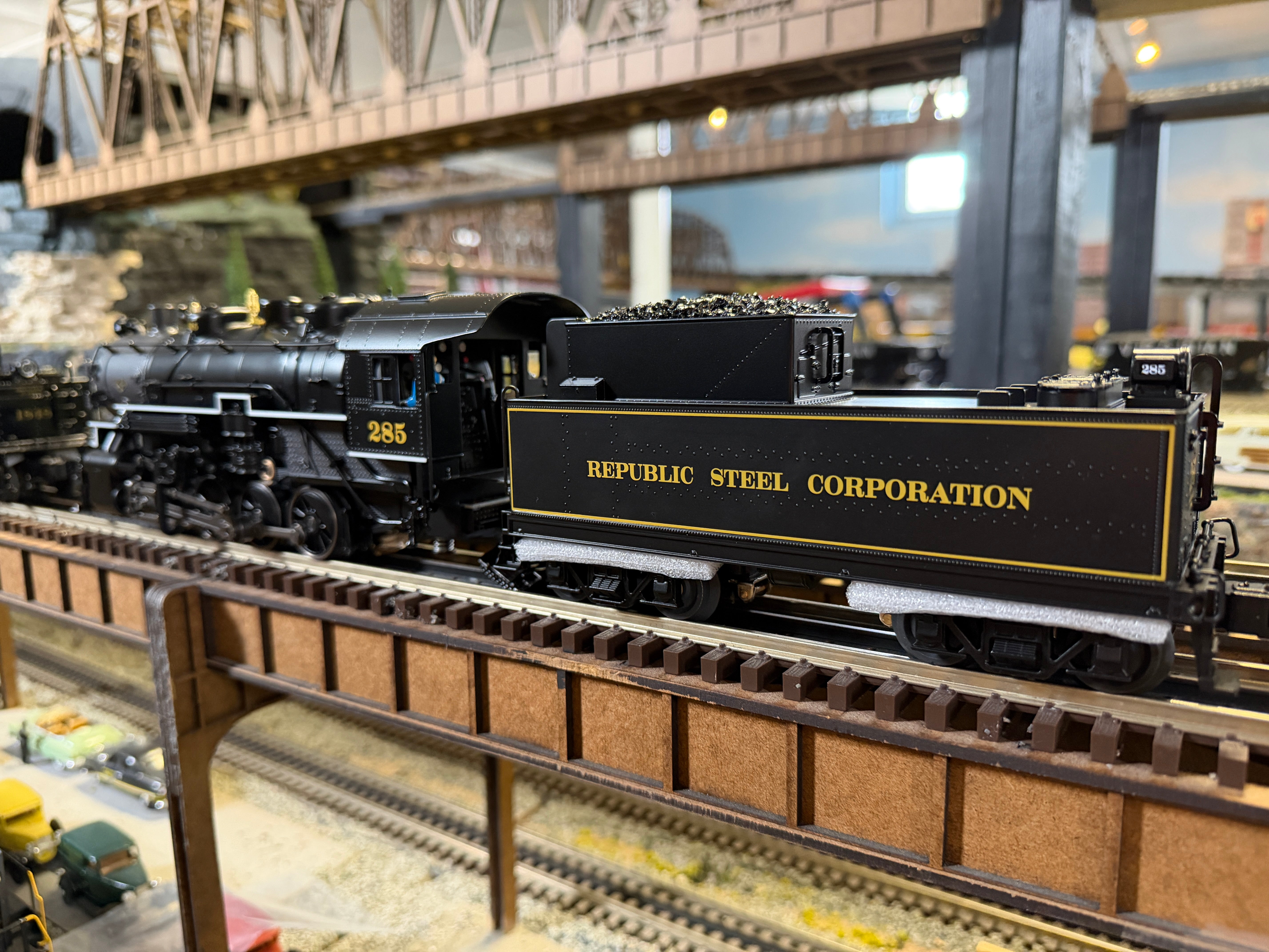 Lionel 2631220 - Legacy - 0-8-0 Steam Locomotive "Republic Steel" #285