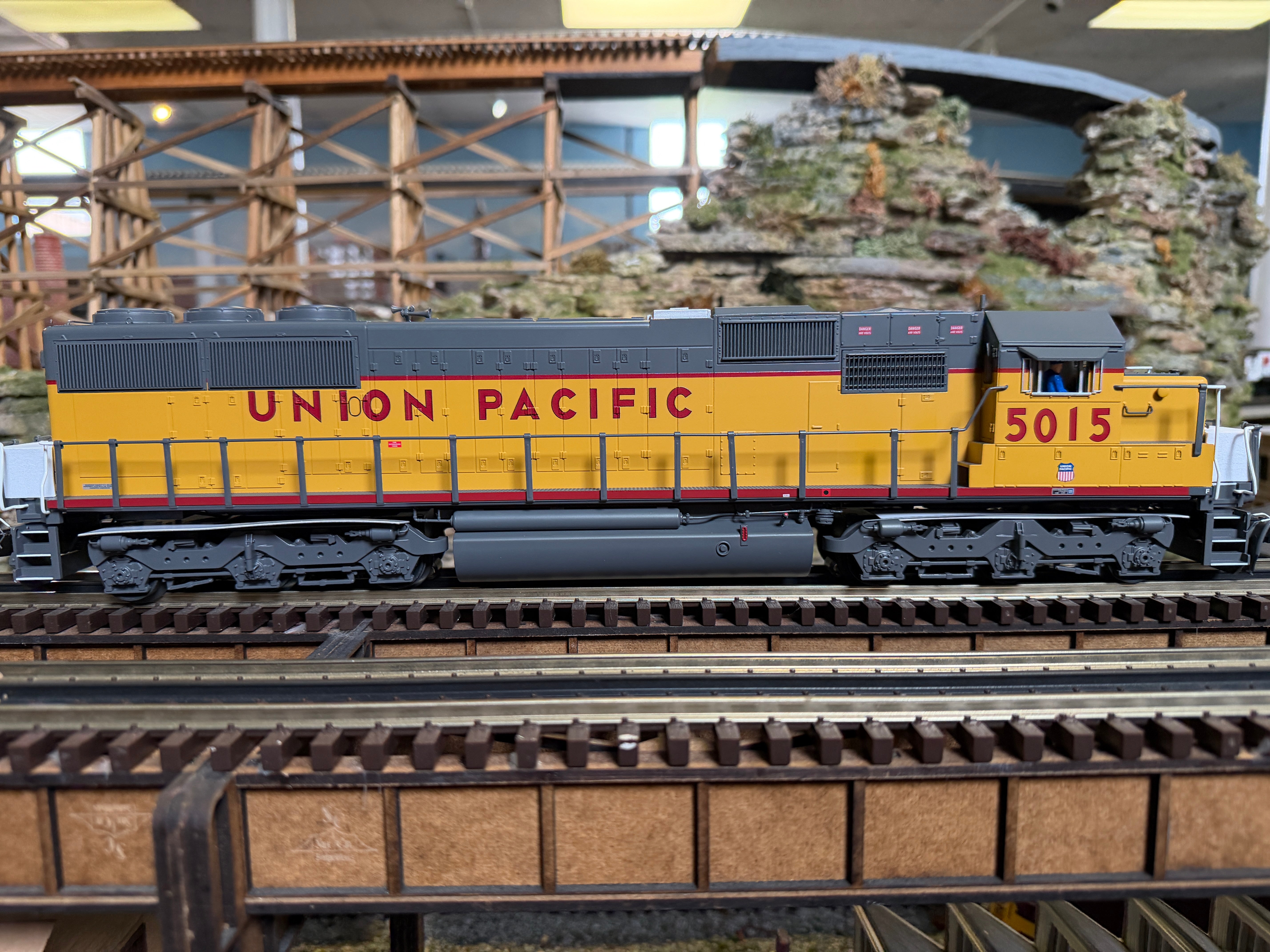 Lionel 2633121 - Legacy - SD50 Diesel Locomotive "Union Pacific" #5015