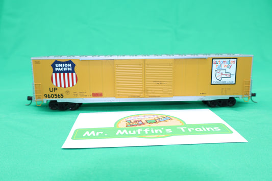 Atlas HO 20007827 - Master - 60' Auto Parts Box Car "Union Pacific" #960565 (Automated Railway)