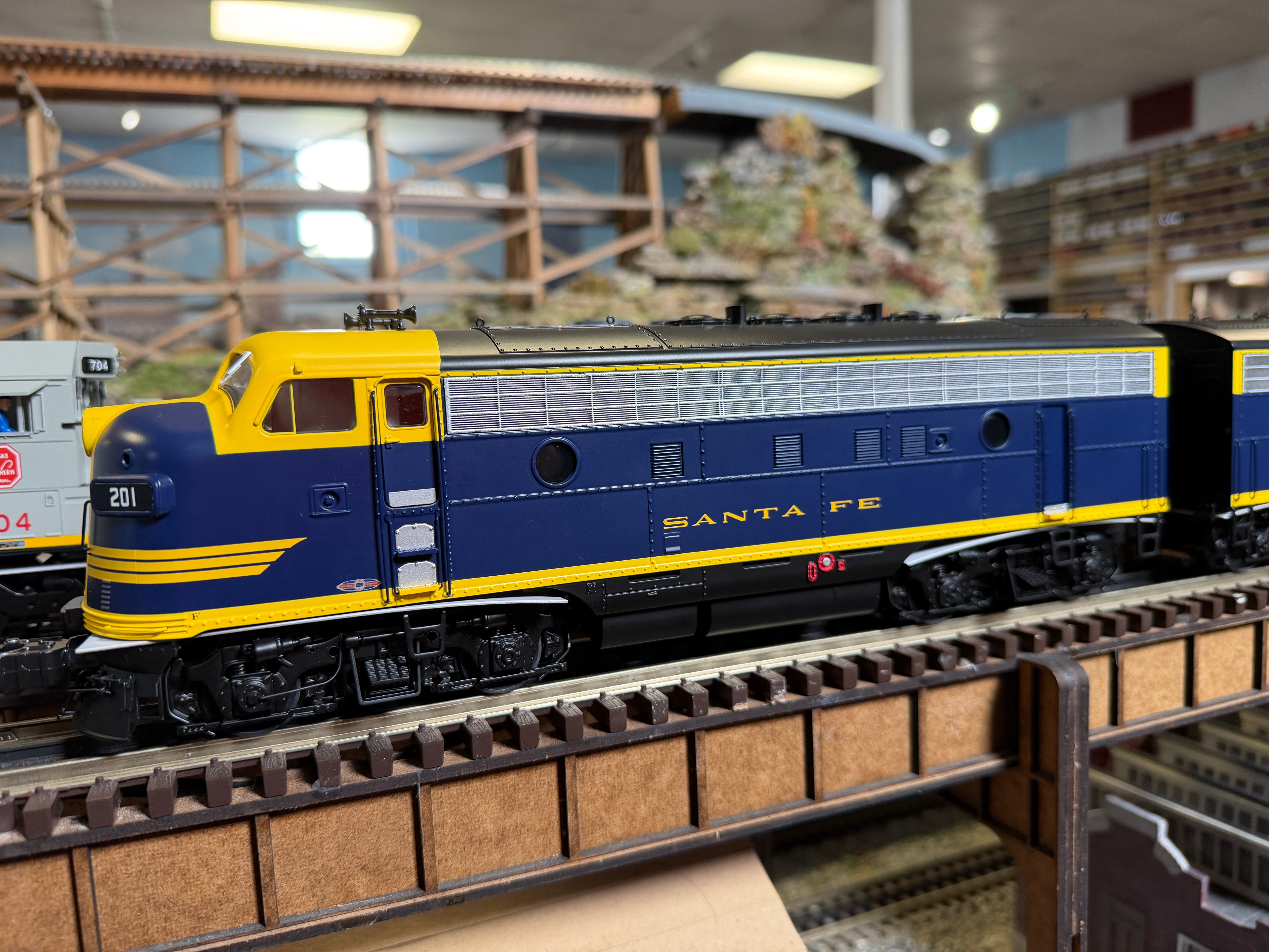 Lionel 2633190 - Legacy - F3 AA Diesel Set "Santa Fe" #201L/201C