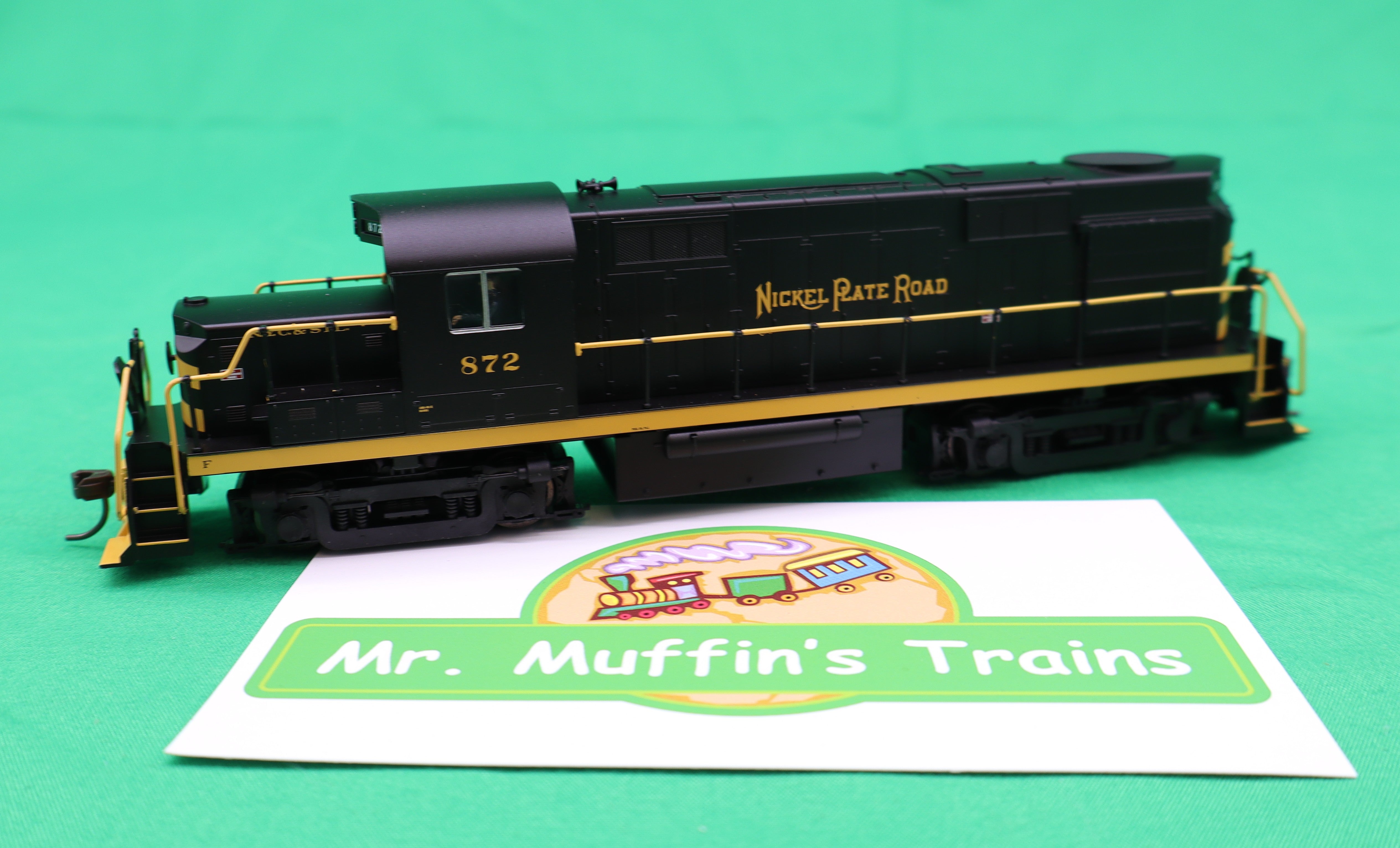 Atlas HO 10004385 - Trainman - Gold -  RS-36 Diesel Locomotive "Nickel Plate Road" #872