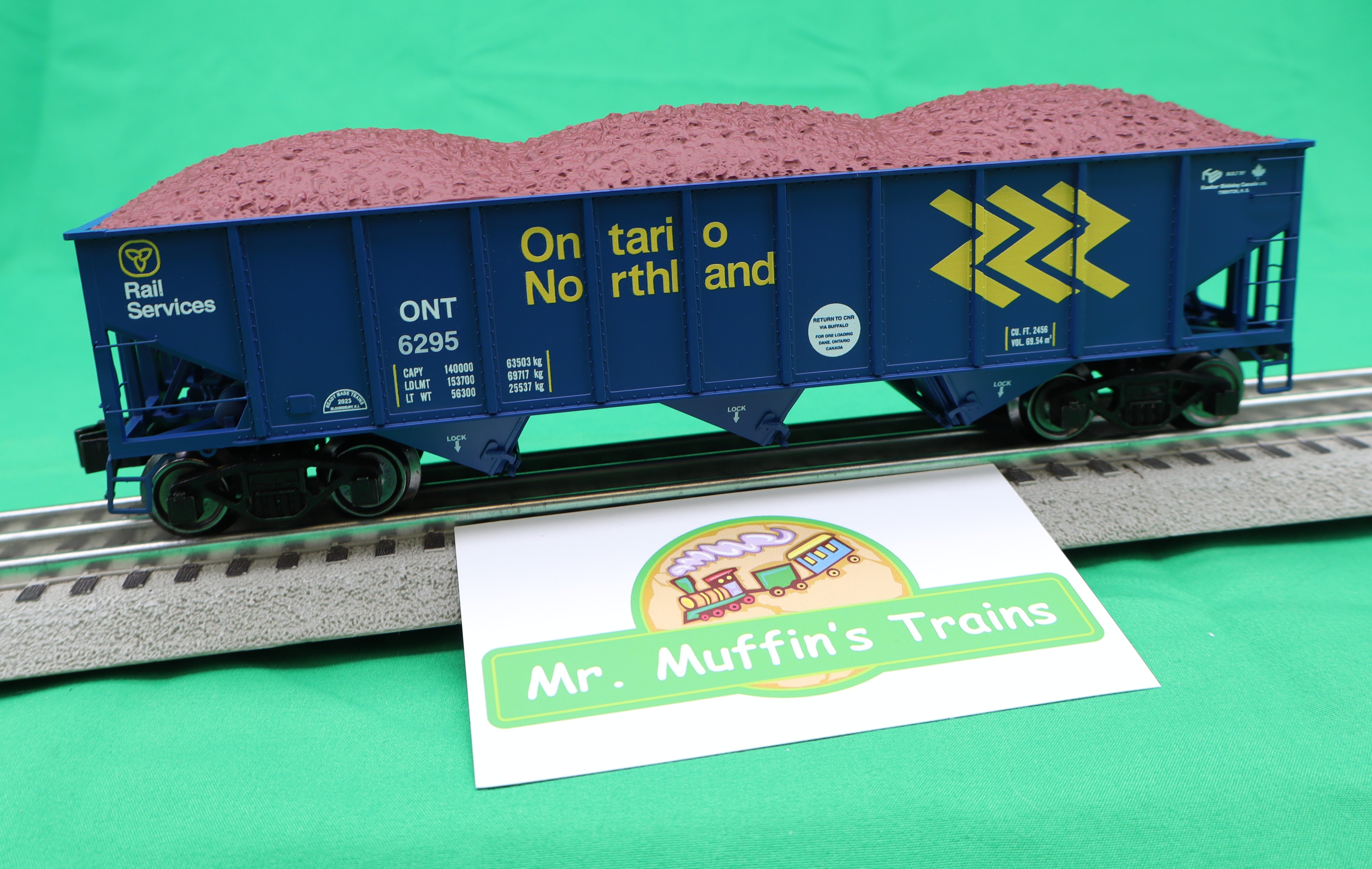 Ready Made Trains RMT-66299-02 - 3-Bay Covered Hopper Car "Ontario Northland"