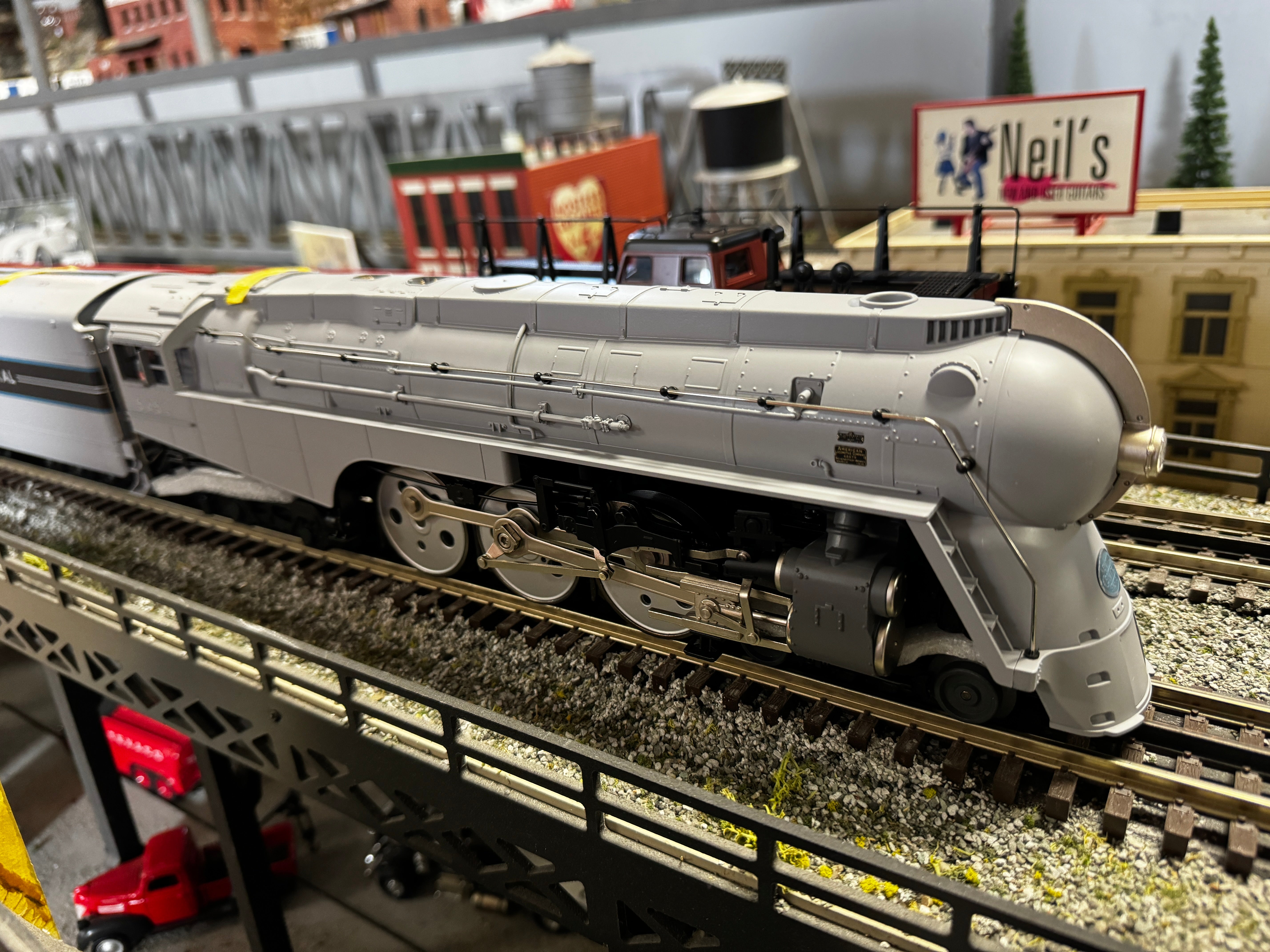 Lionel 2331402 - Legacy Dreyfuss J3 Hudson Steam Locomotive "New York Central" #5452