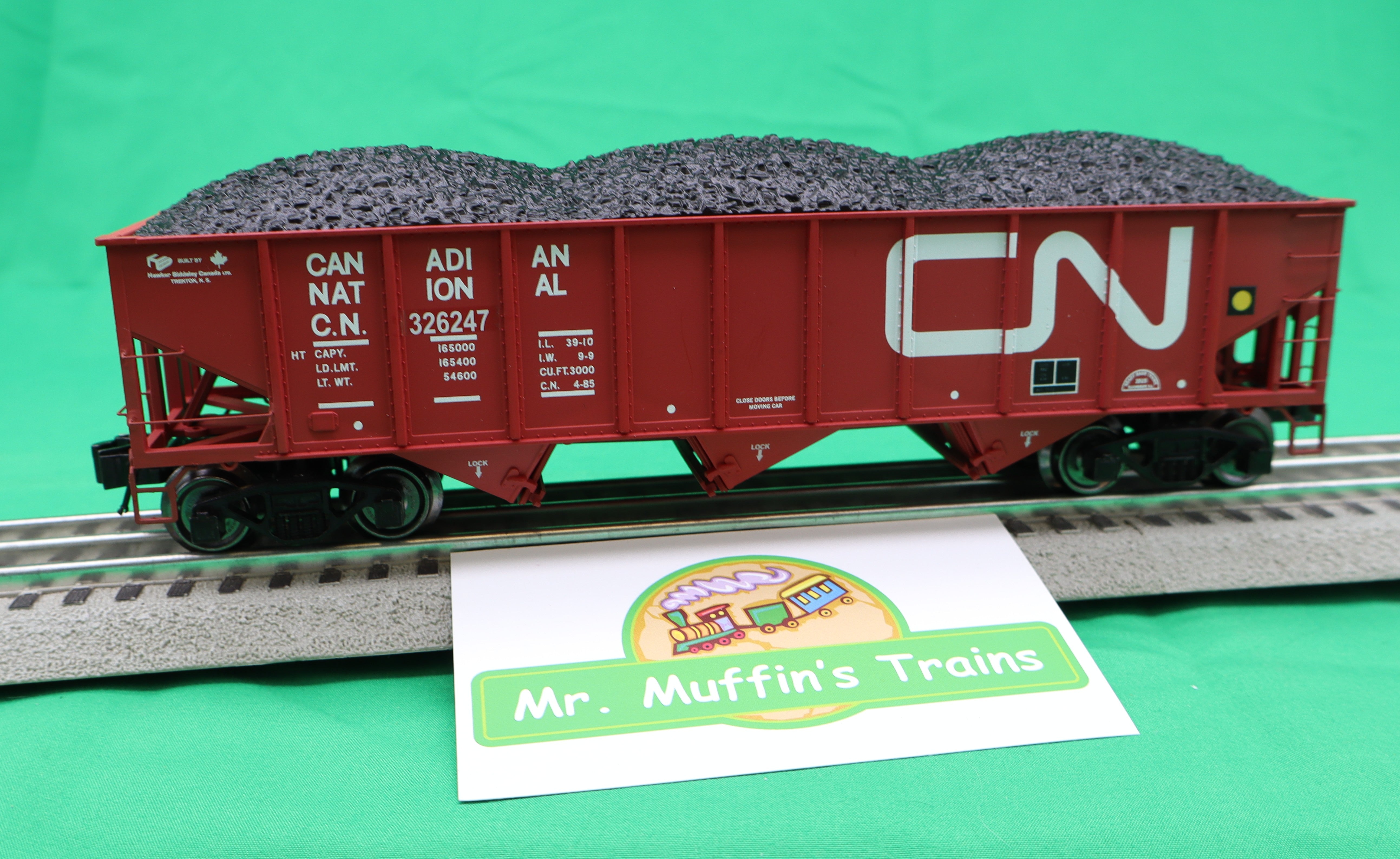 Ready Made Trains RMT-66288 - 3-Bay Covered Hopper Car "Canadian National"