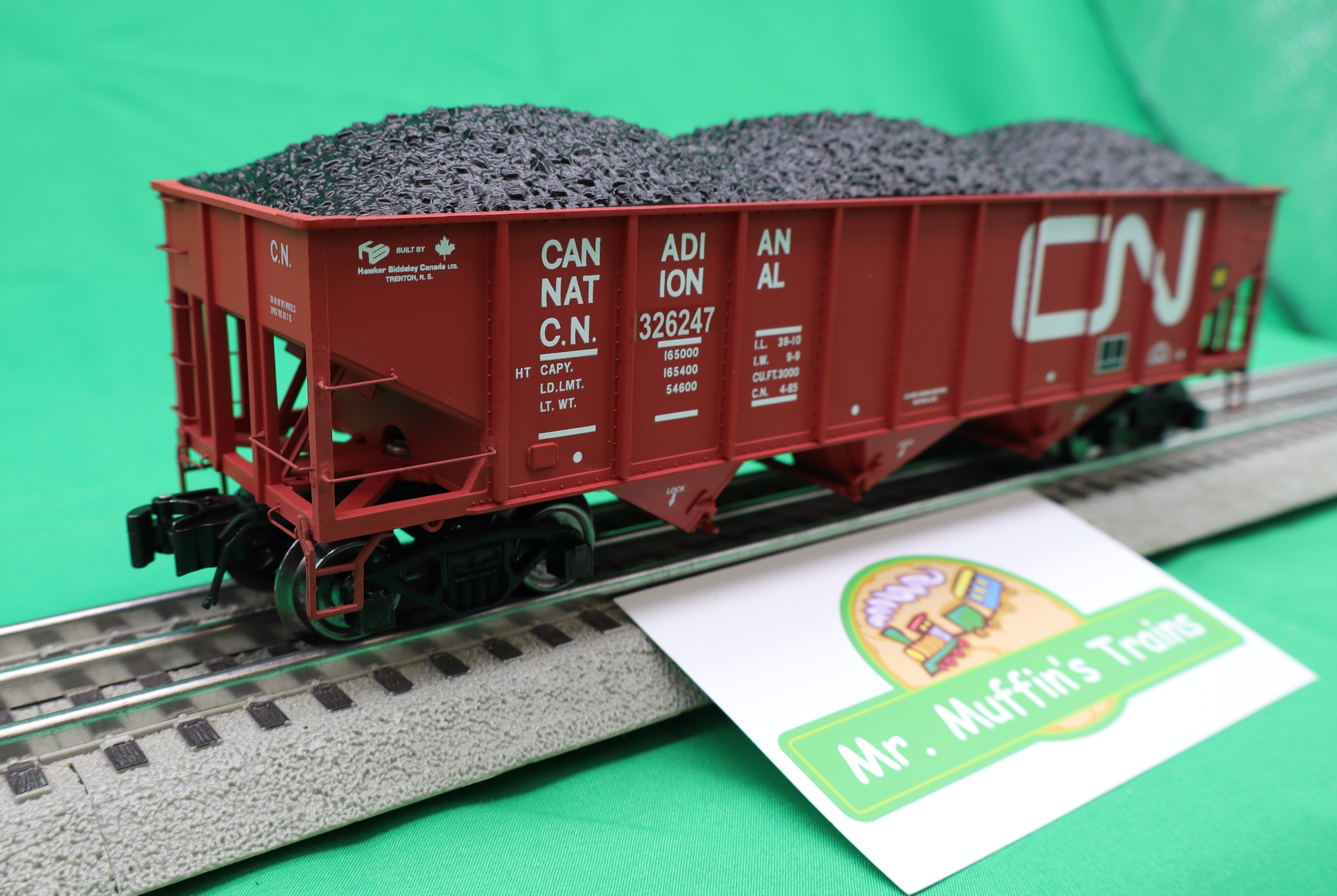 Ready Made Trains RMT-66288 - 3-Bay Covered Hopper Car "Canadian National"