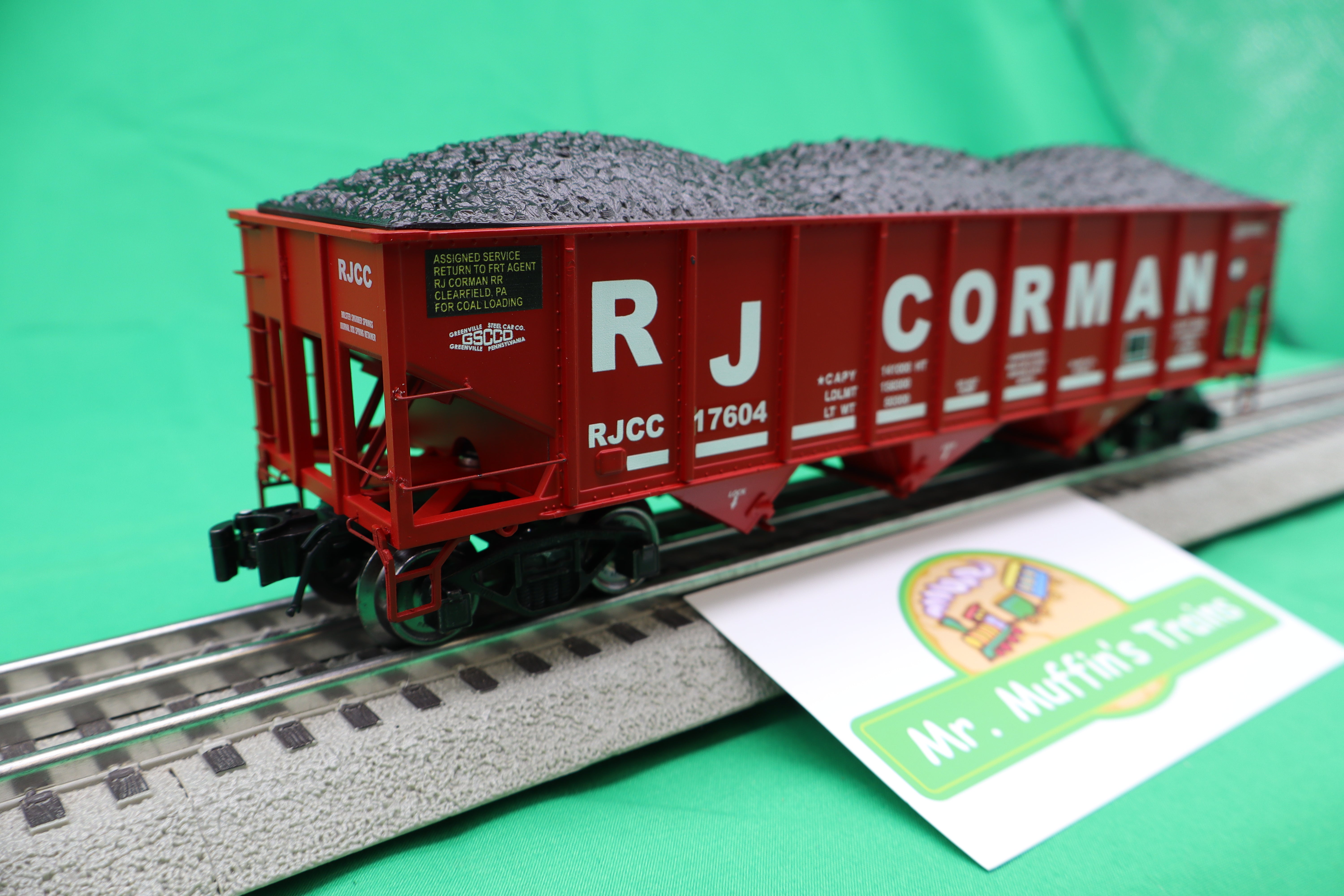 Ready Made Trains RMT-66299-21 - 3-Bay Covered Hopper Car "RJ Corman"