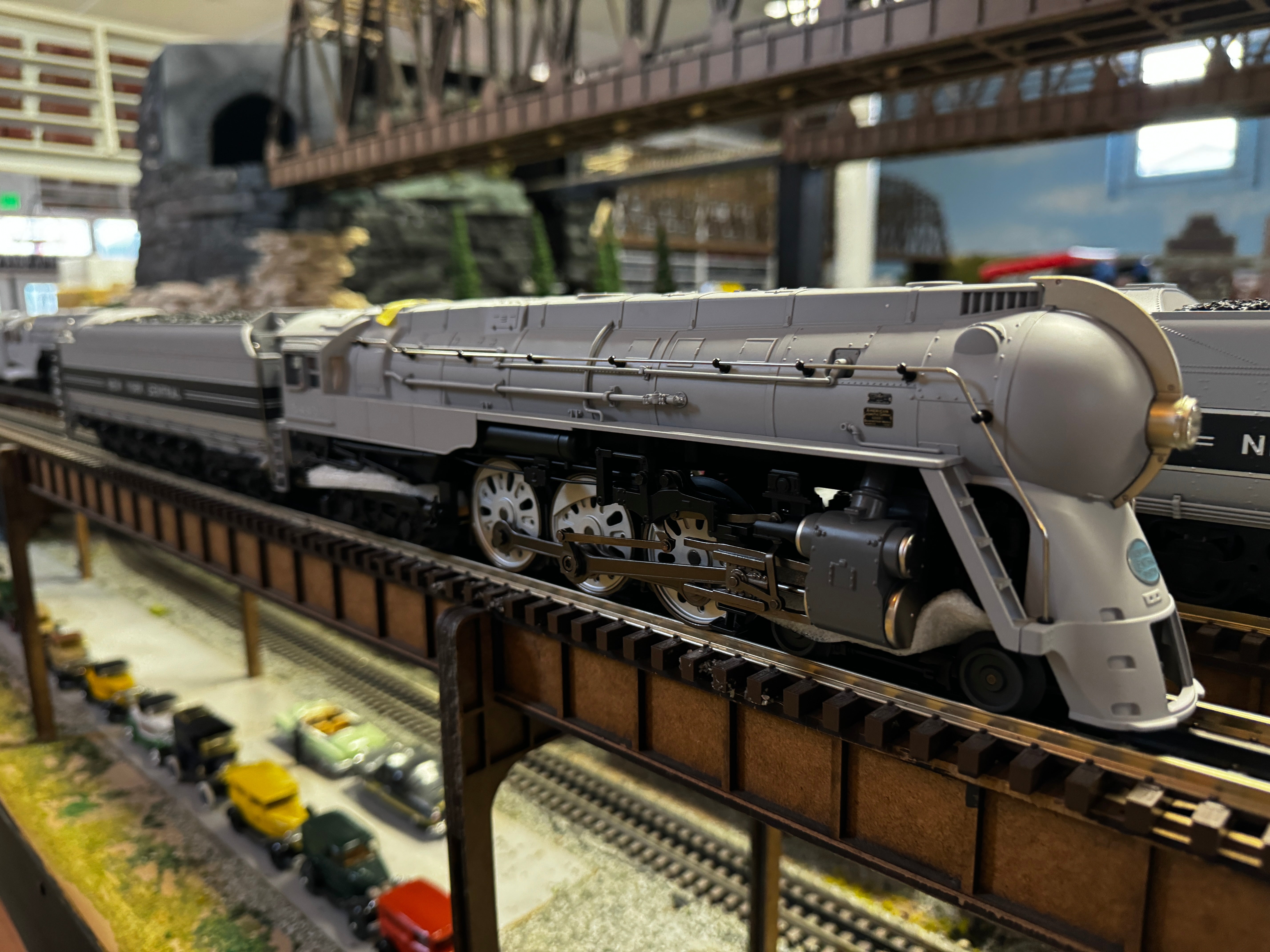Lionel 2331411 - Legacy Dreyfuss J3 Hudson Steam Locomotive "New York Central" #5445