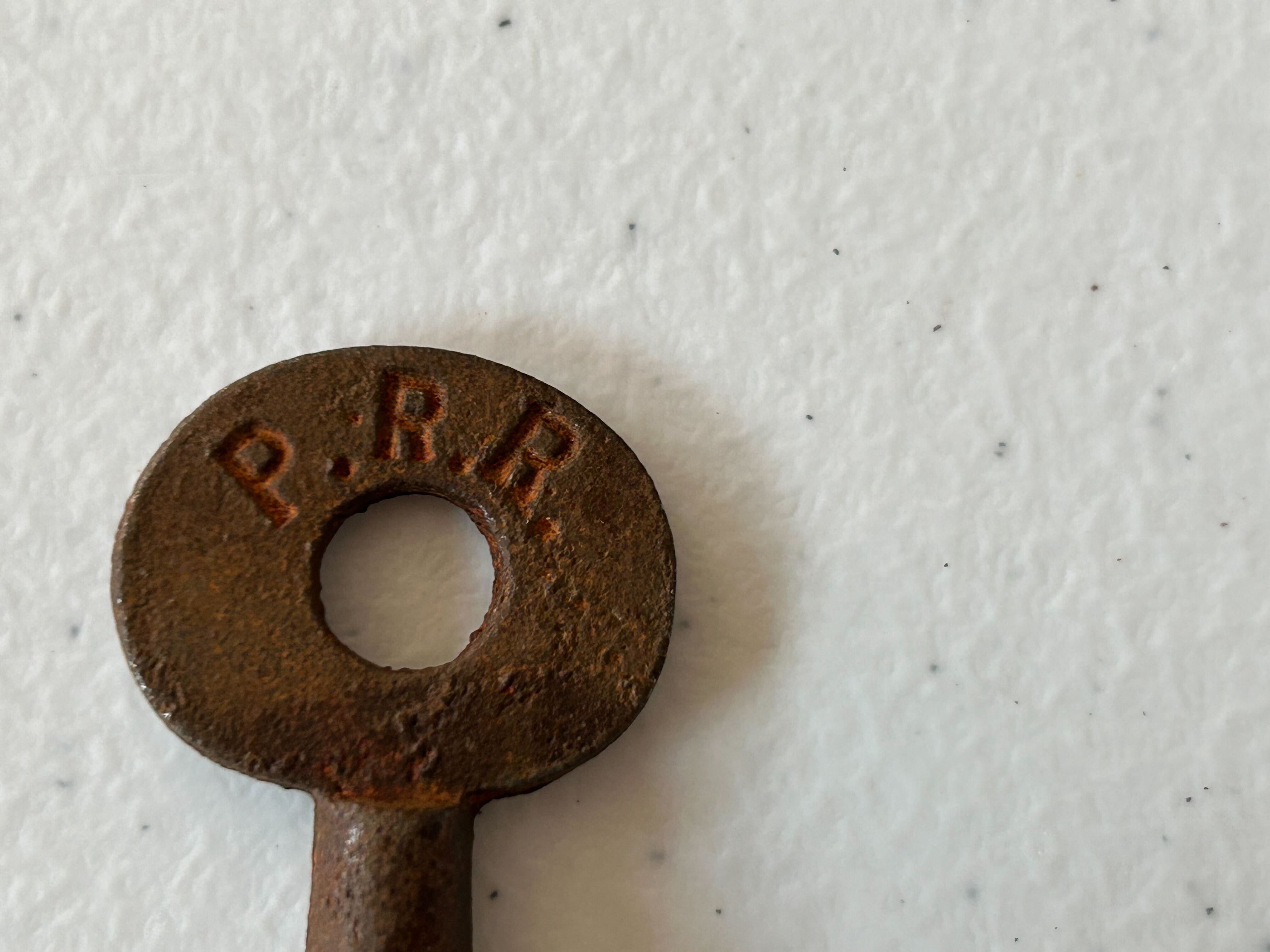 Pennsylvania Railroad Cast Iron Railroad Key-Second hand-M6922
