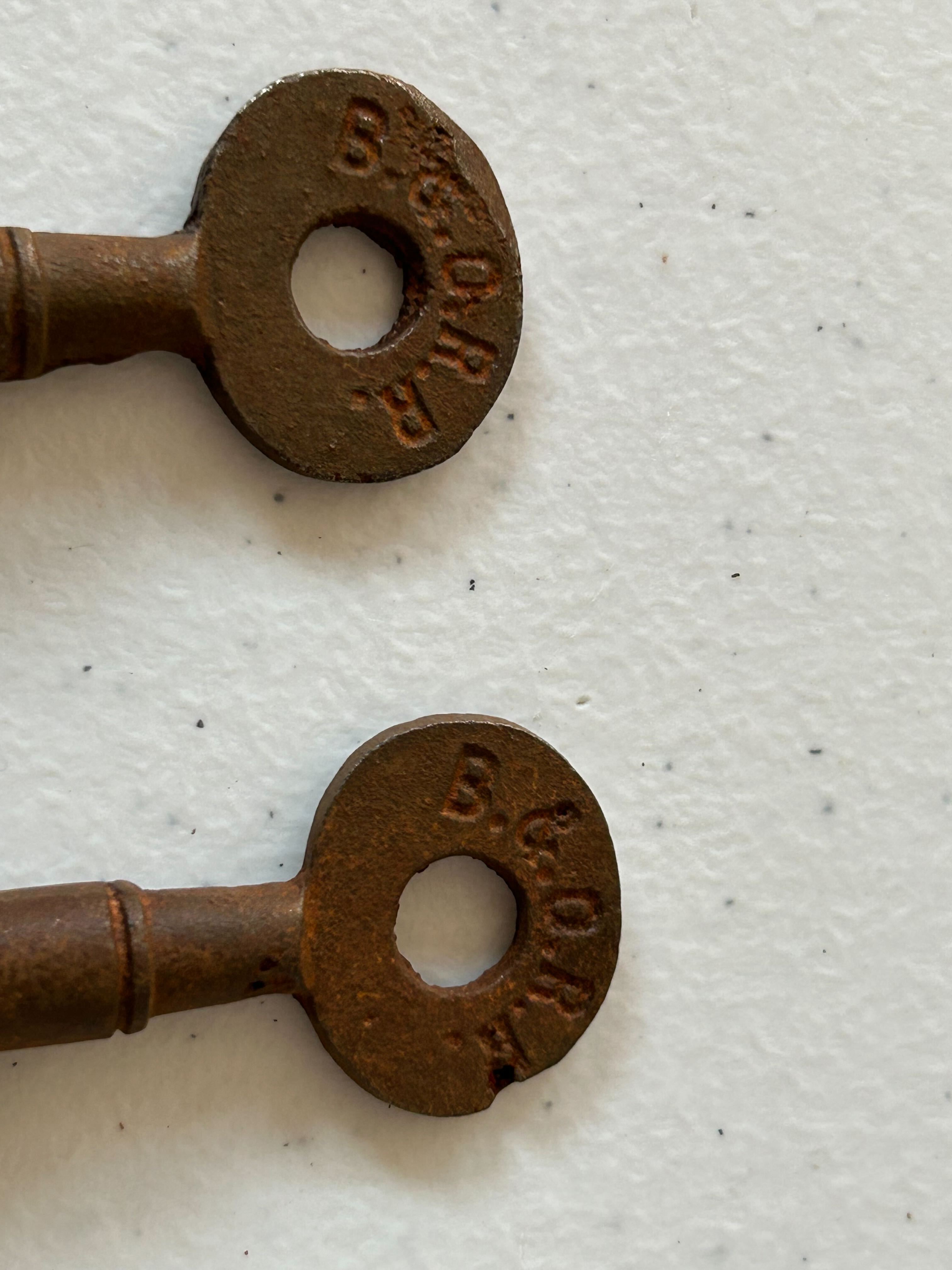 Baltimore & Ohio Railroad Cast Iron Railroad Keys-Set of 2-Second hand-M6923