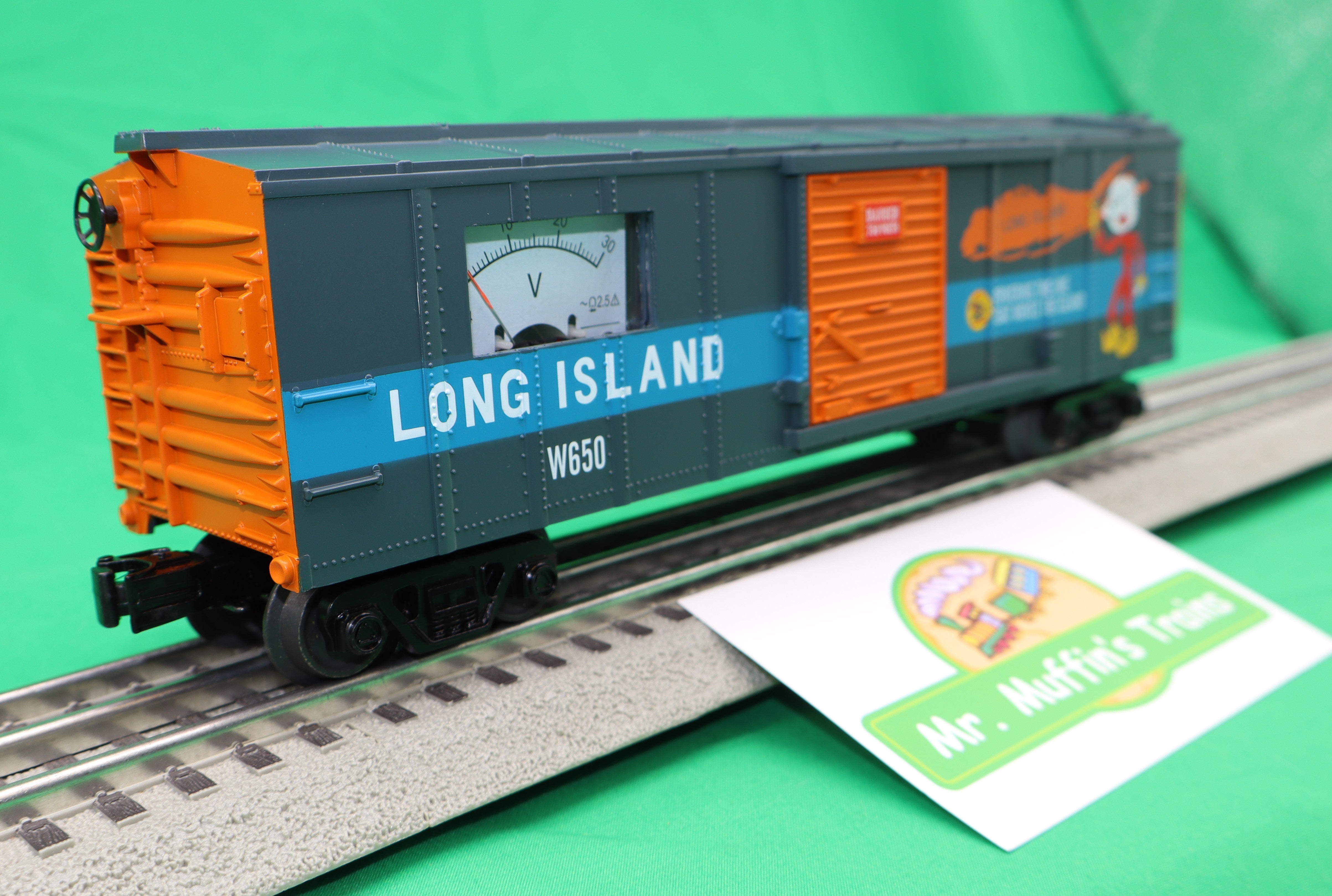 MTH 30-71266 - RailKing - Box Car "Long Island" #W650 w/ Power Meter