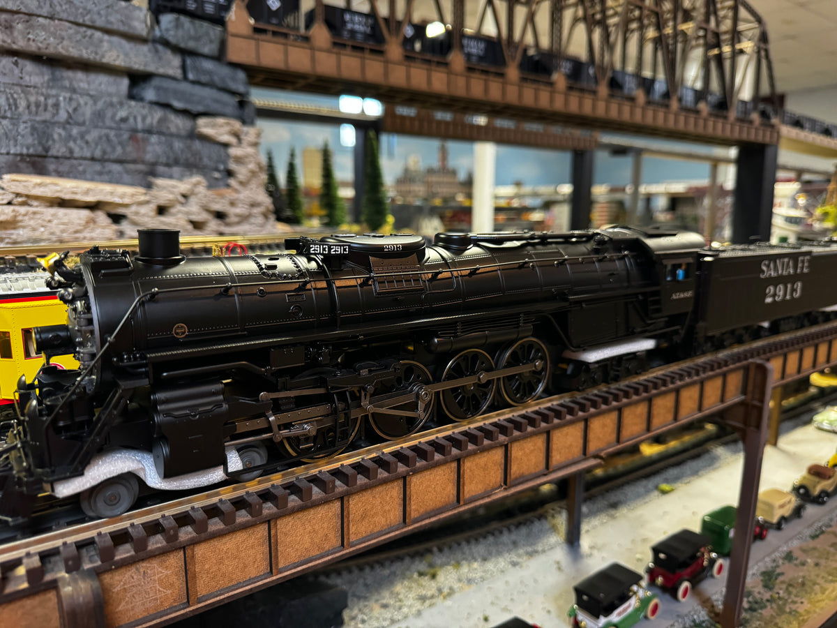 Lionel 2322080 - Legacy Fast Fruit Express "Santa Fe" Freight Set - MrMuffin'sTrains
