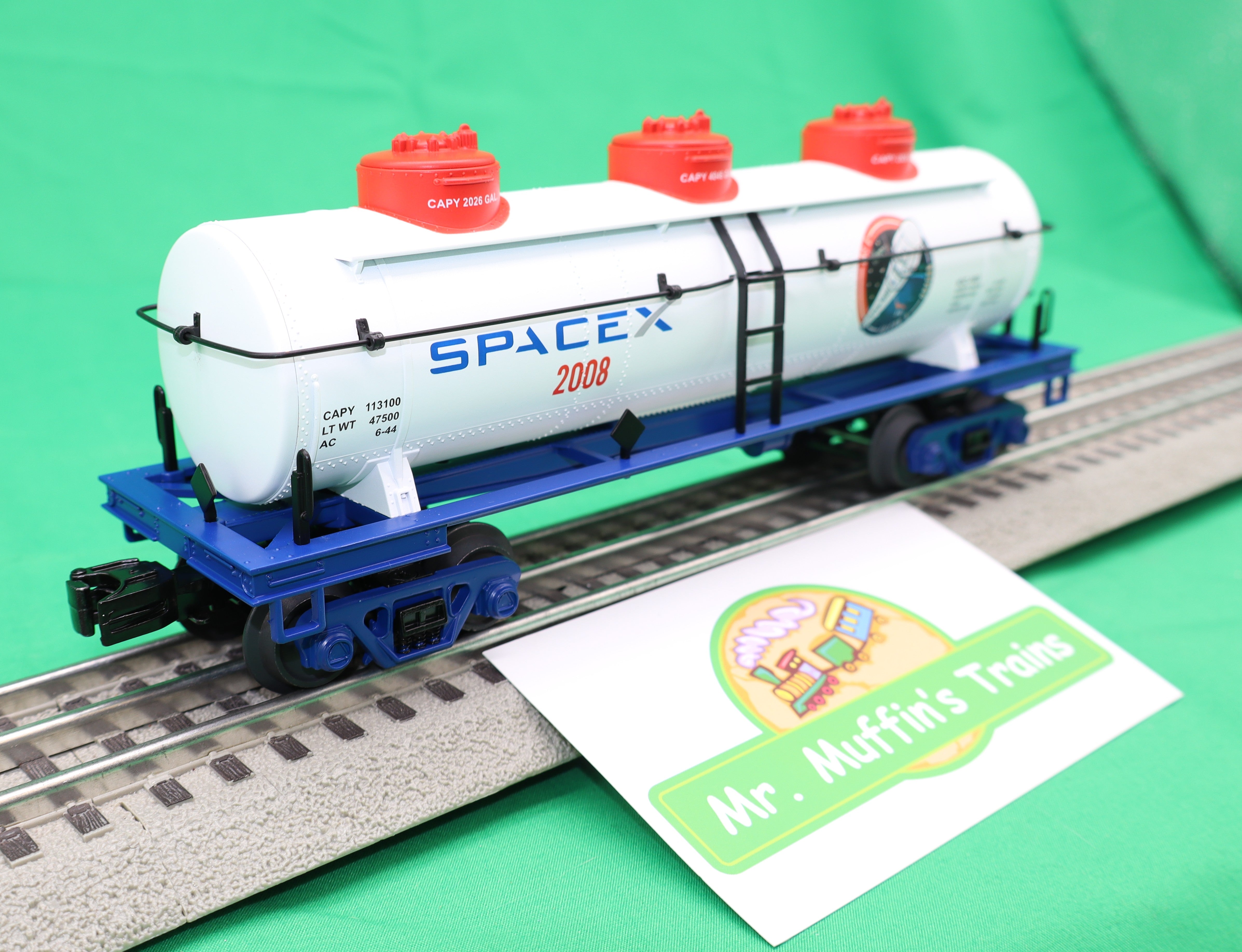 MTH 30-73664 - RailKing - 3-Dome Tank Car "SpaceX" #SPX 2008