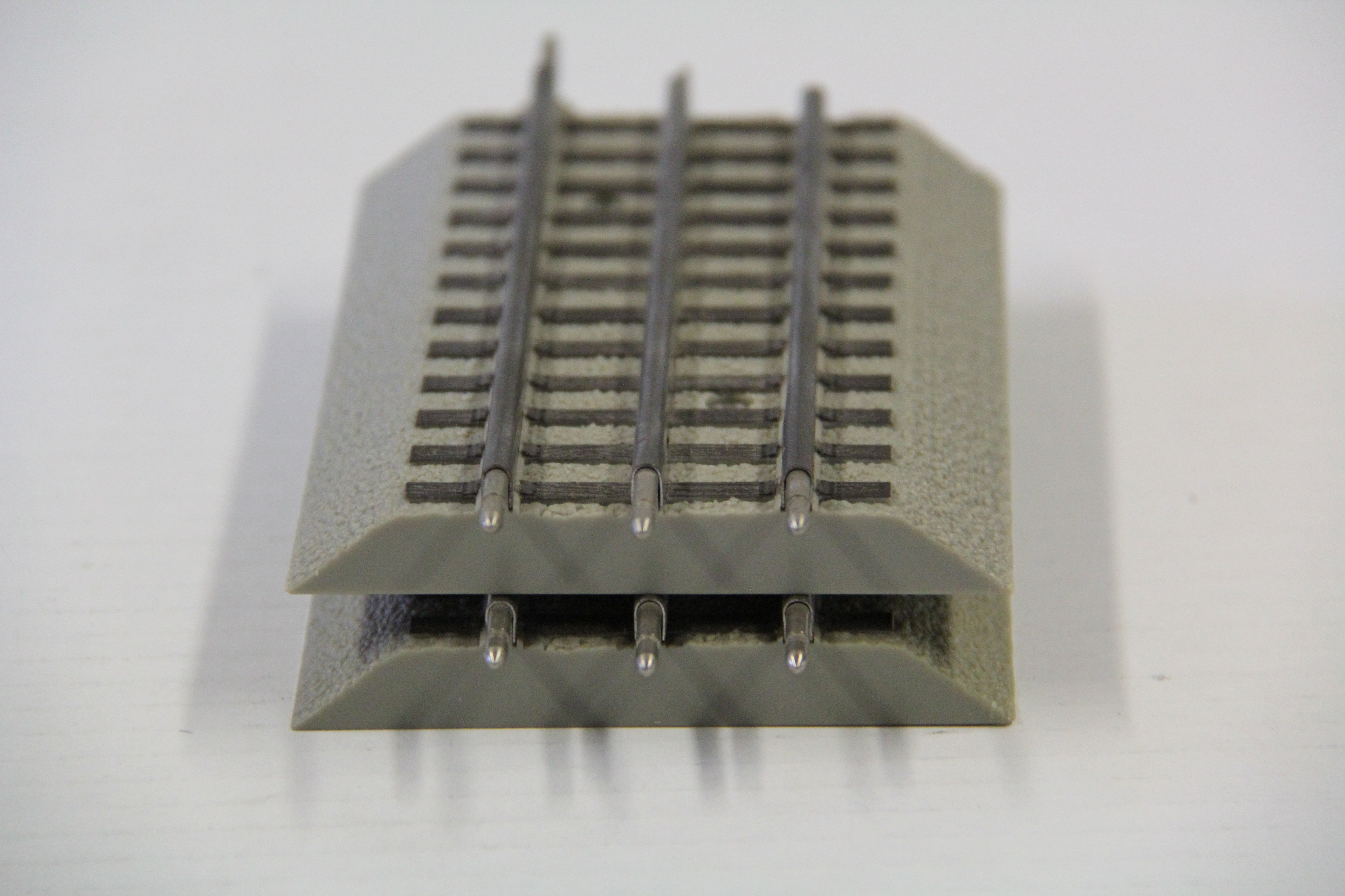 Lionel FasTrack O Gauge Transition Set of 2-Second hand-M6834
