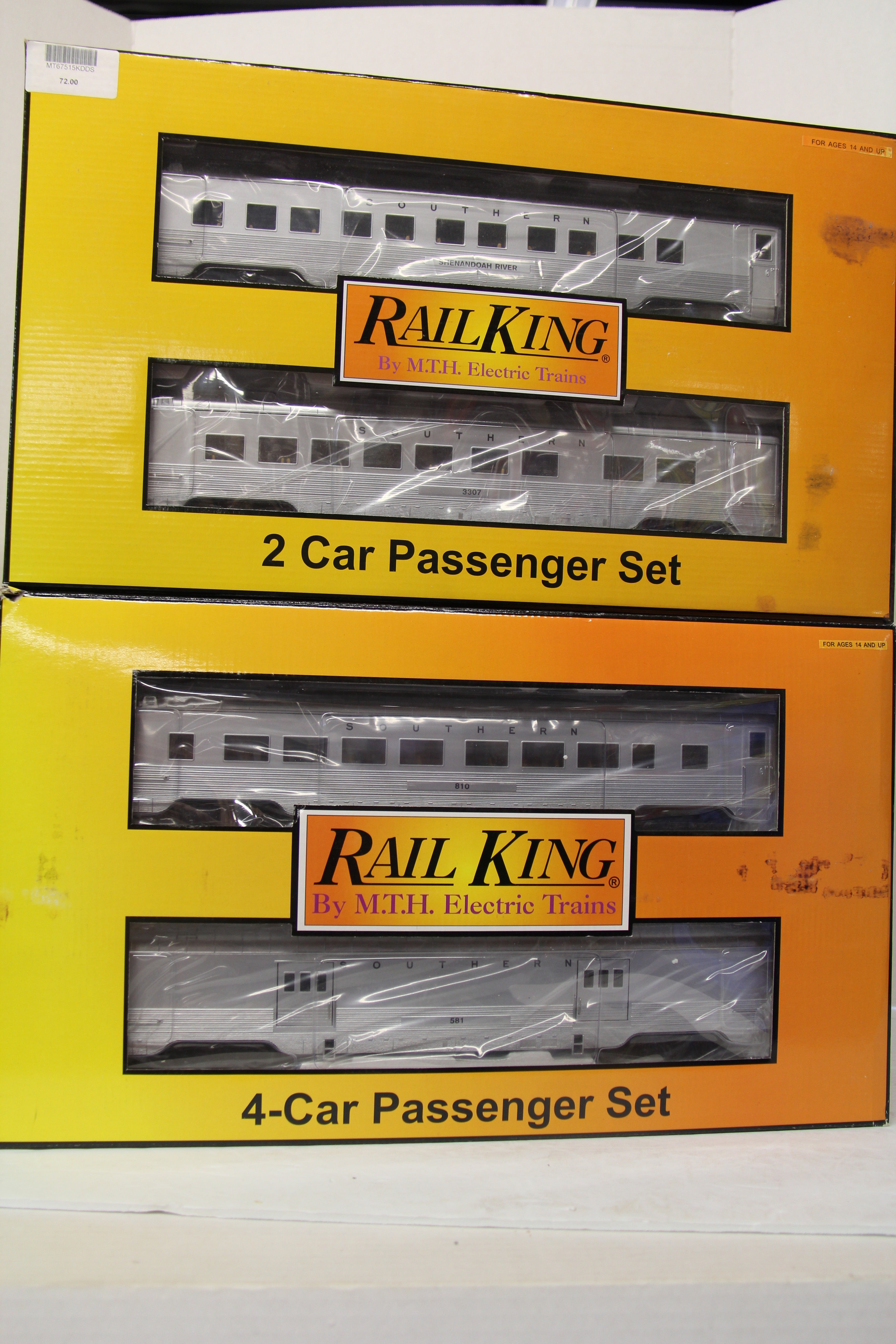 Rail King 30-67515 & 30-67514 Southern 2-Car 60' Streamlined Set Sleeper/Diner 6 CAR SET-Second hand-M5251