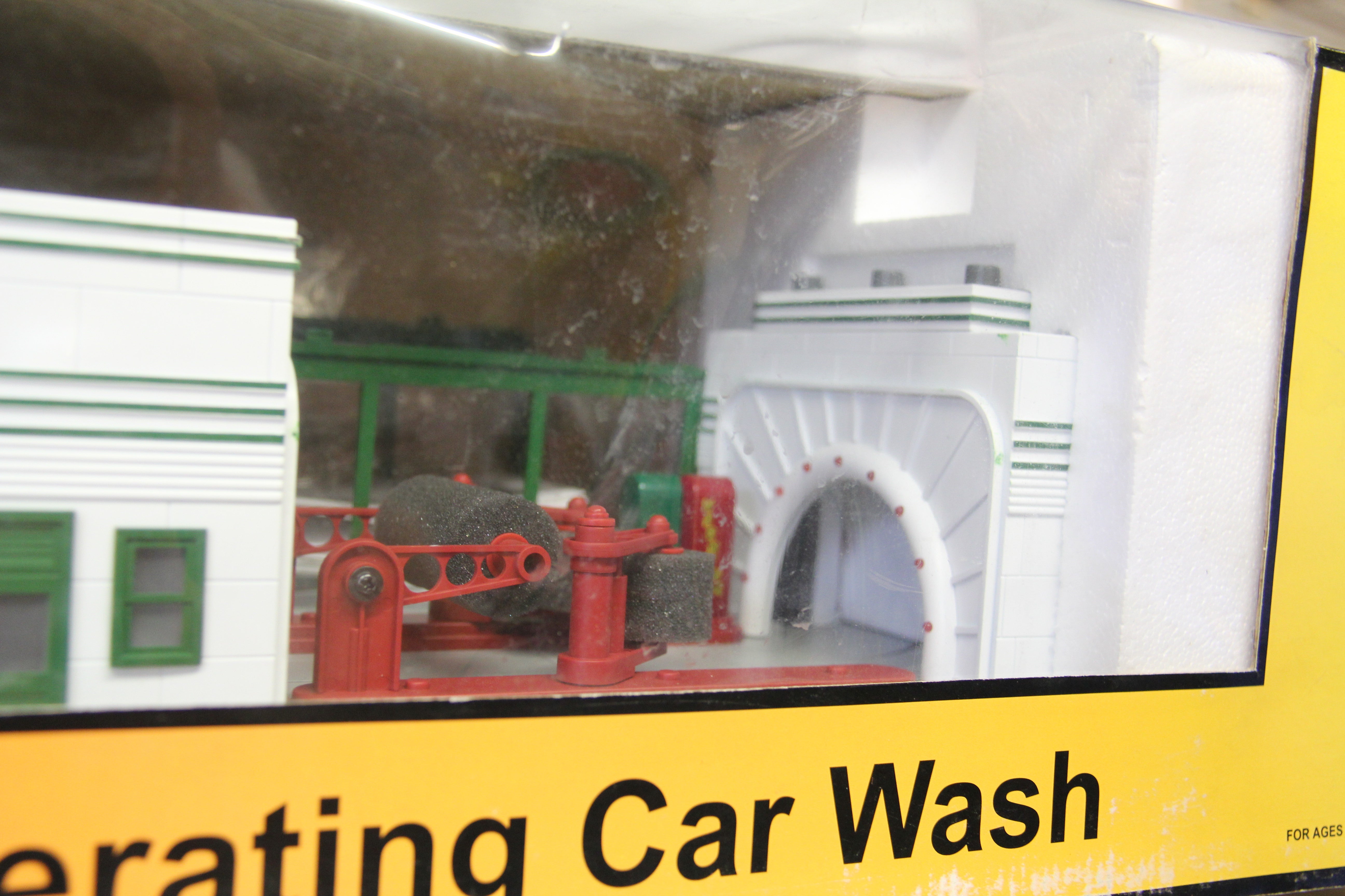 Rail King 30-9104 Speedy Operating Car Wash-Second hand-M5254