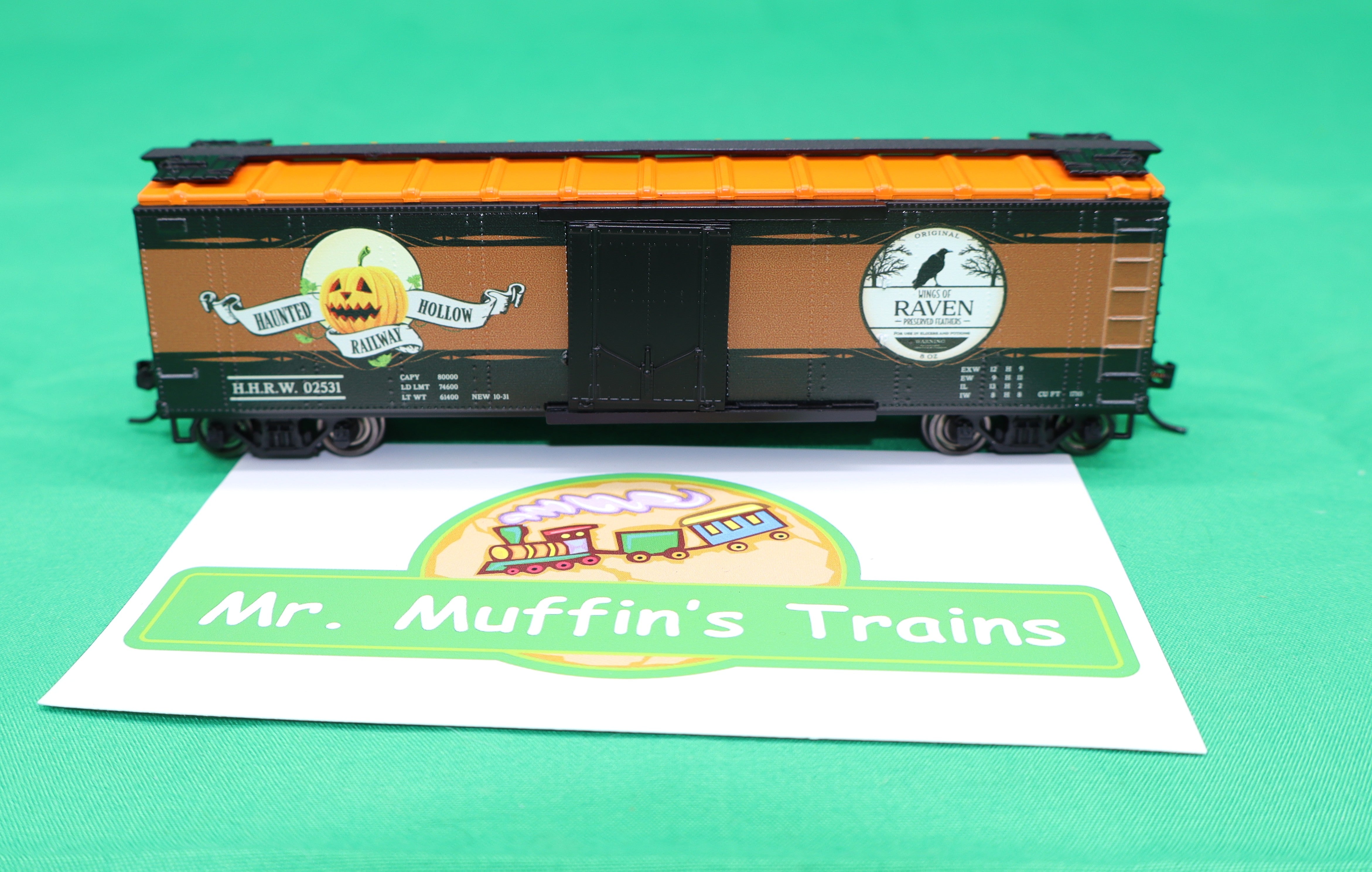 Lionel HO 2554560 - Reefer Car "Wings of Raven"