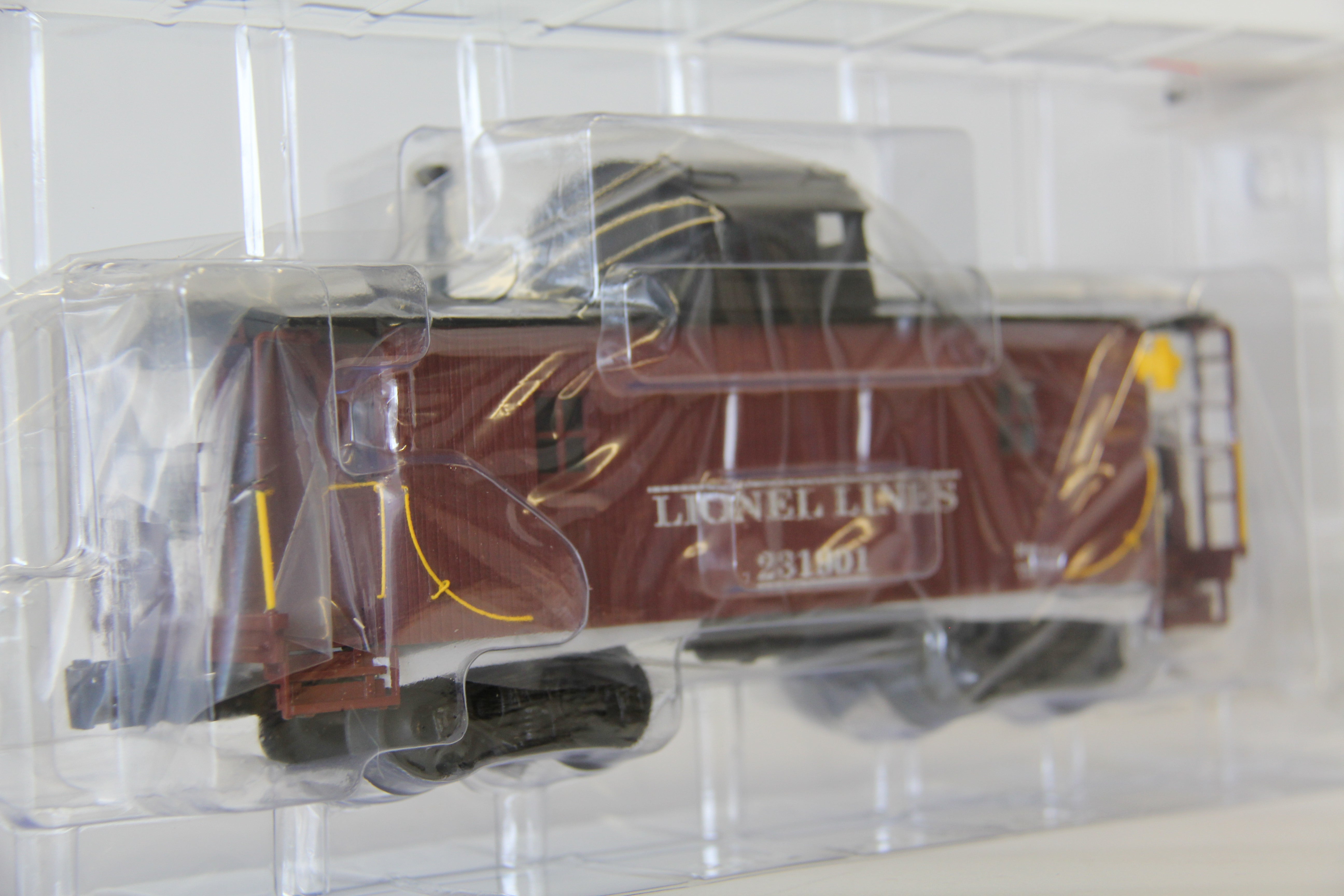 Lionel 2426450 Lionel Lines Woodsided Caboose #231901-Second hand-M6840