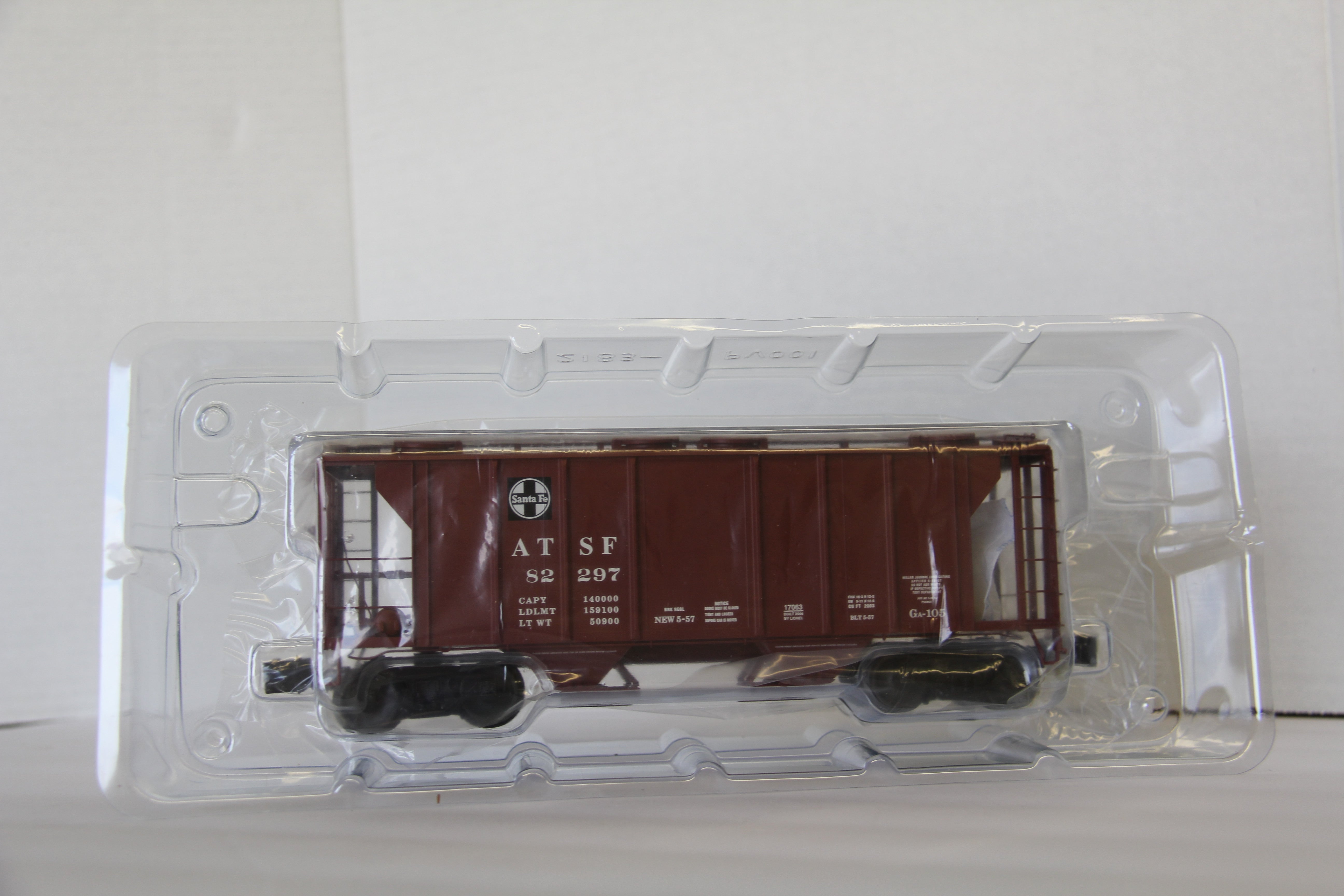 Lionel 6-17063 Santa Fe PS-2- 2 Bay Covered Hopper-Second hand-M6841