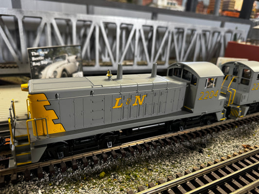 MTH 30-21145-1 - EMD NW-2 Switcher Diesel Engine "Louisville & Nashville" #2204 w/ PS3 - Custom Run for MrMuffin'sTrains - MrMuffin'sTrains