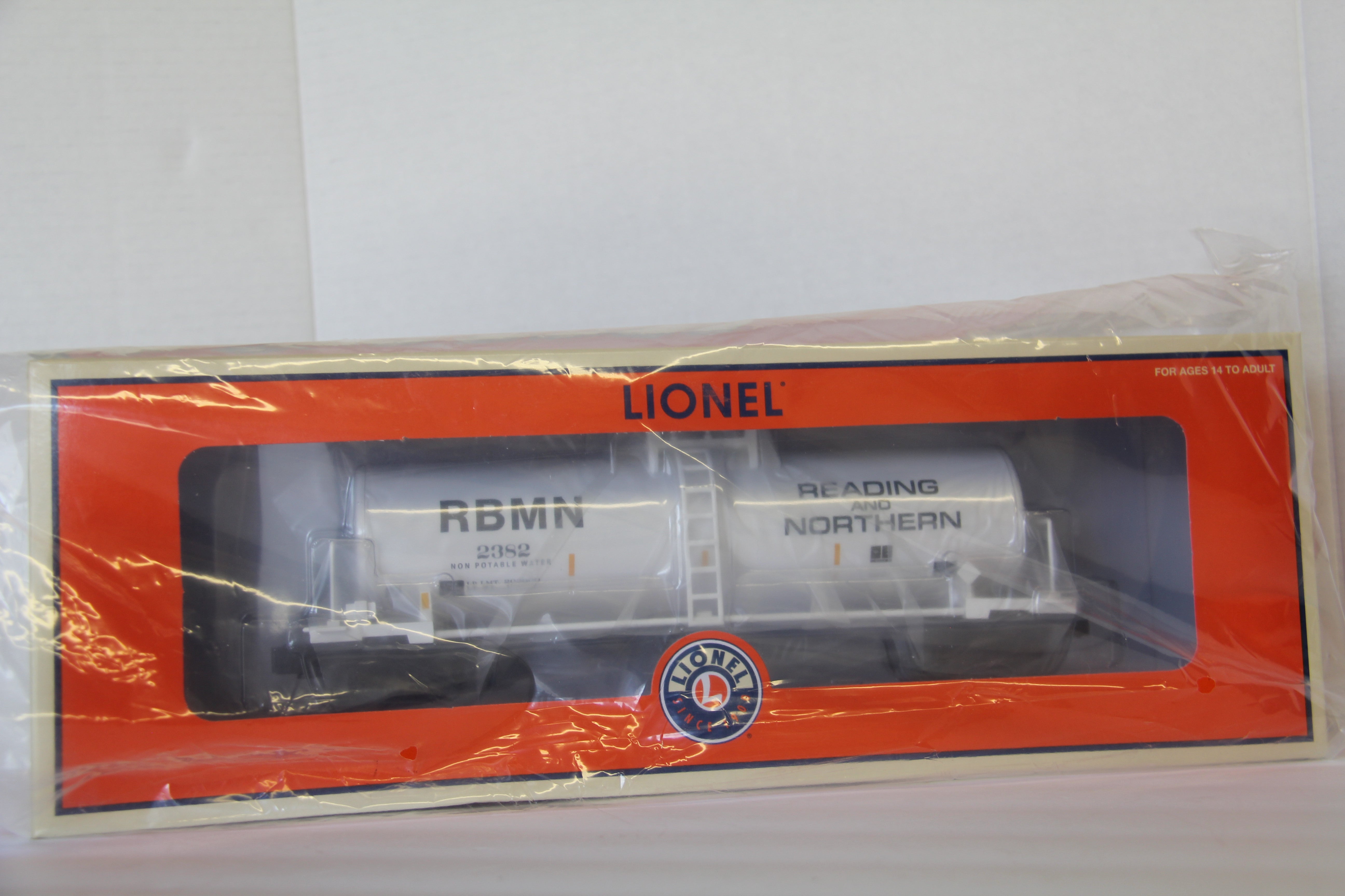 Lionel 2343012 Reading & Northern Unibody Tank Car-Second hand-M6844
